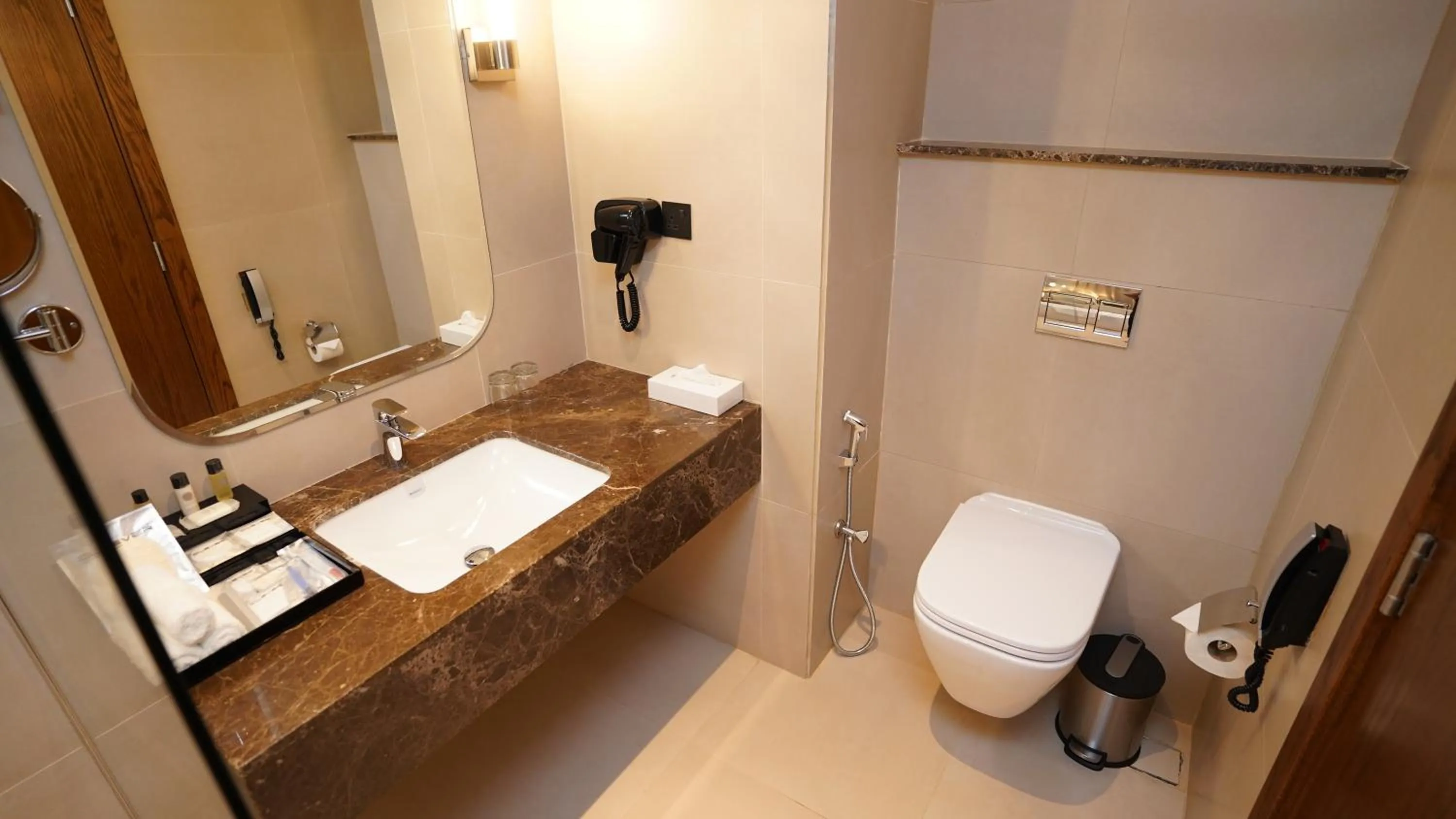 Bathroom in Jasmine Garden Hotel