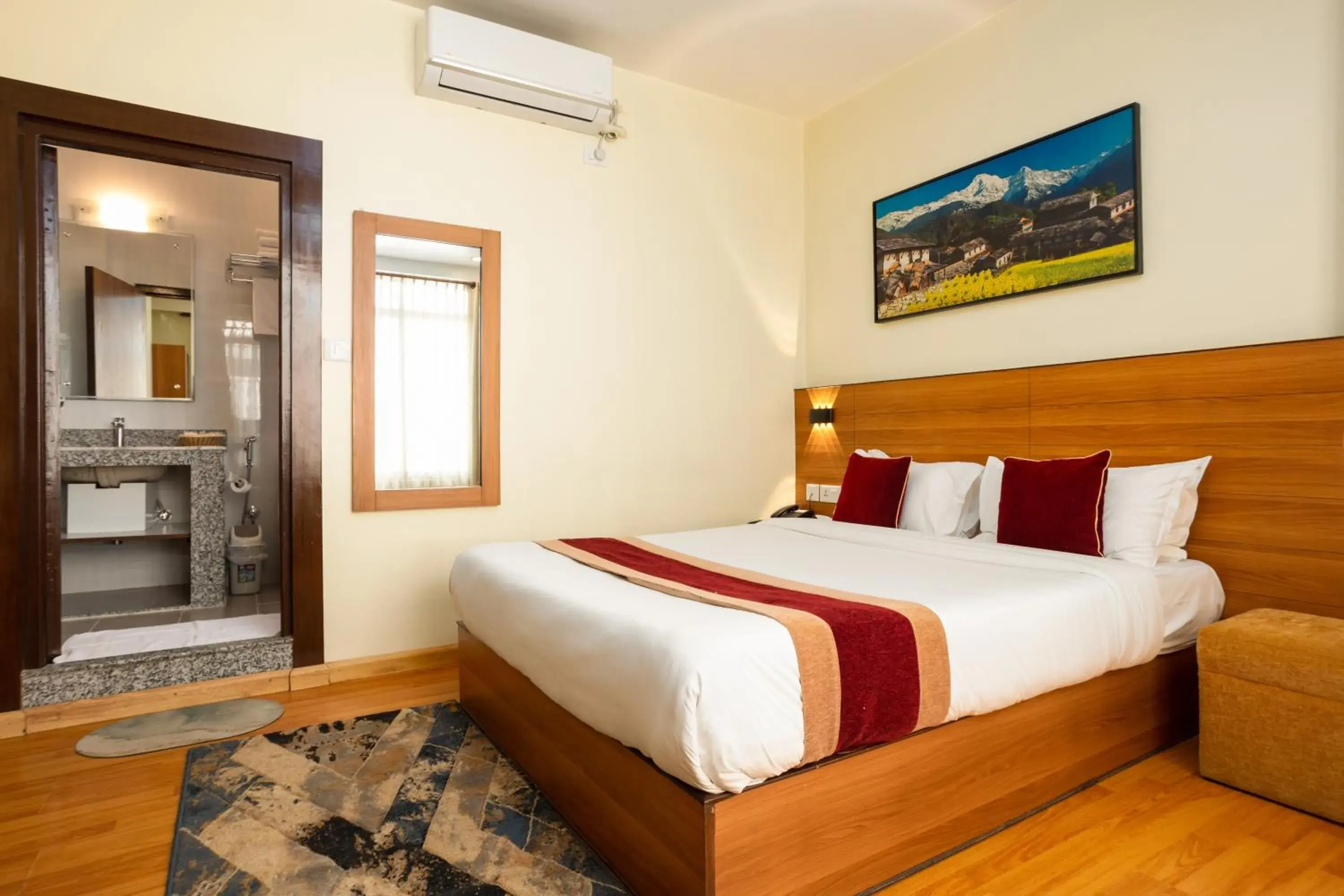 Deluxe Double Room with Complimentary Airport Pickup for International Flights - single occupancy in Magnificent Hotel Deluxe Double Room with Complimentary Airport Pickup for International Flights - single occupancy in Magnificent Hotel