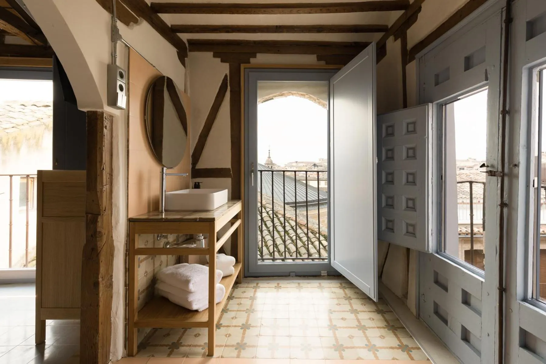 Bed in Hotel Carlos V