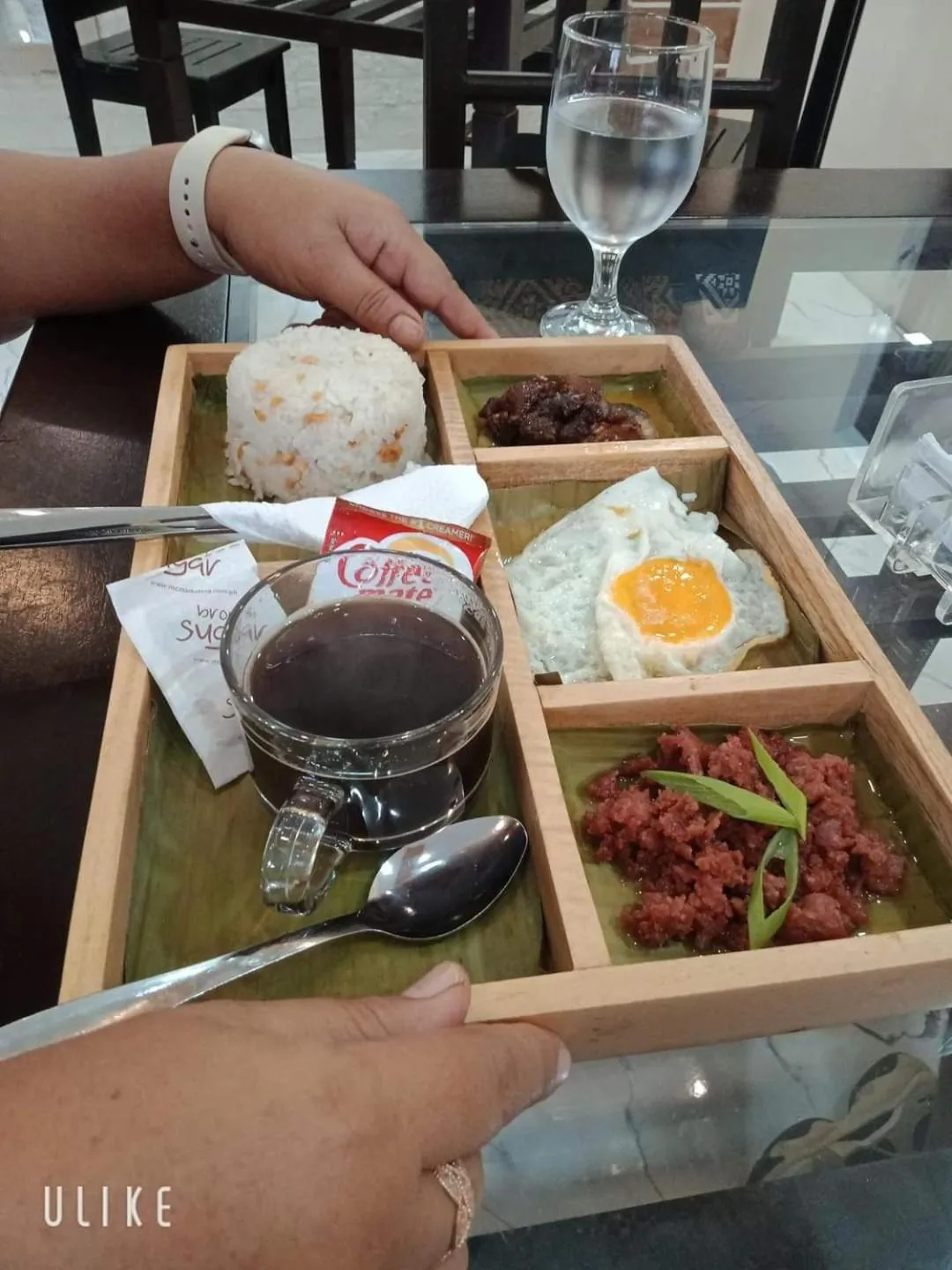 Restaurant/places to eat in Seeya Hotel