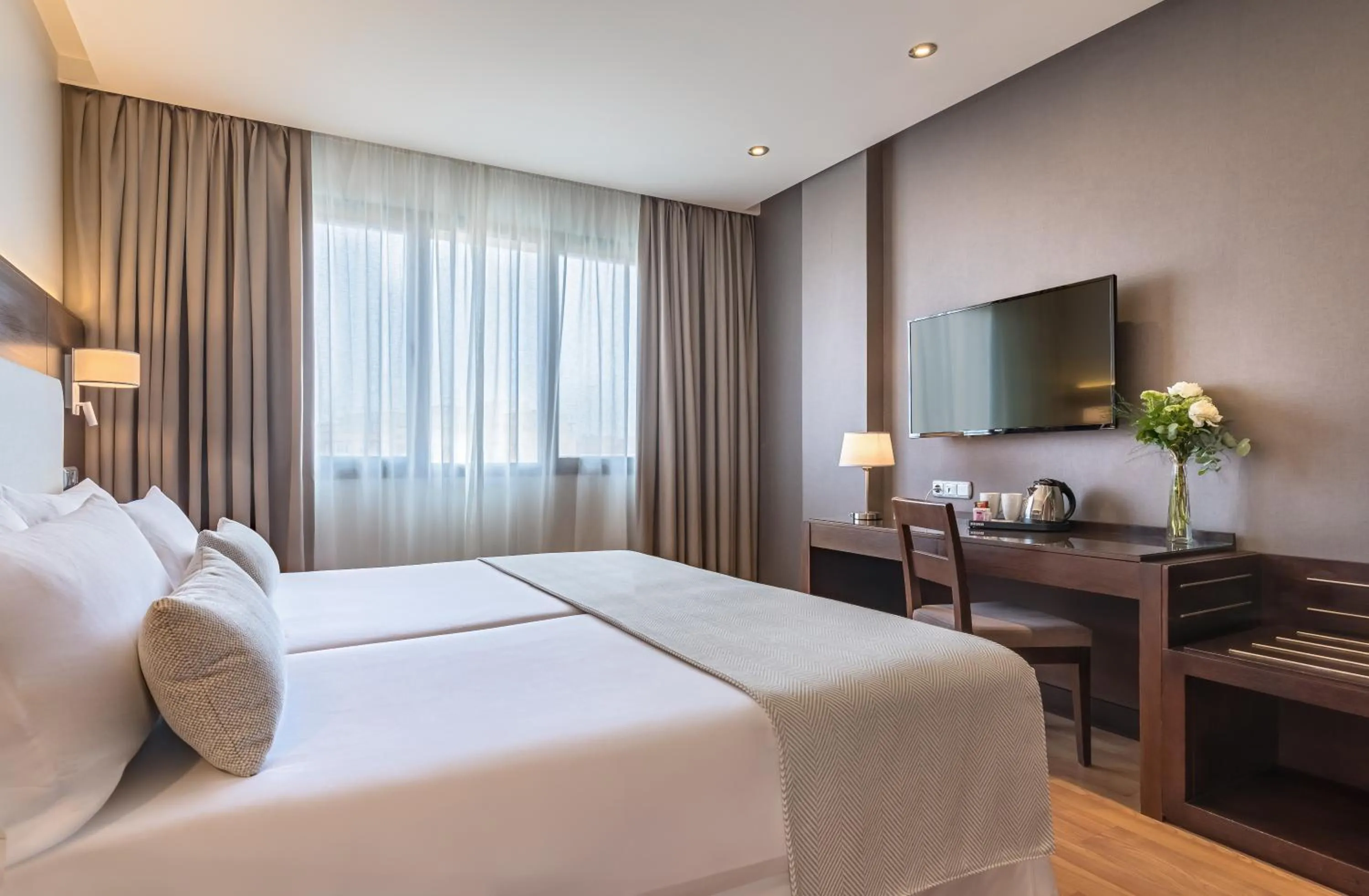 Bed in Occidental Granada