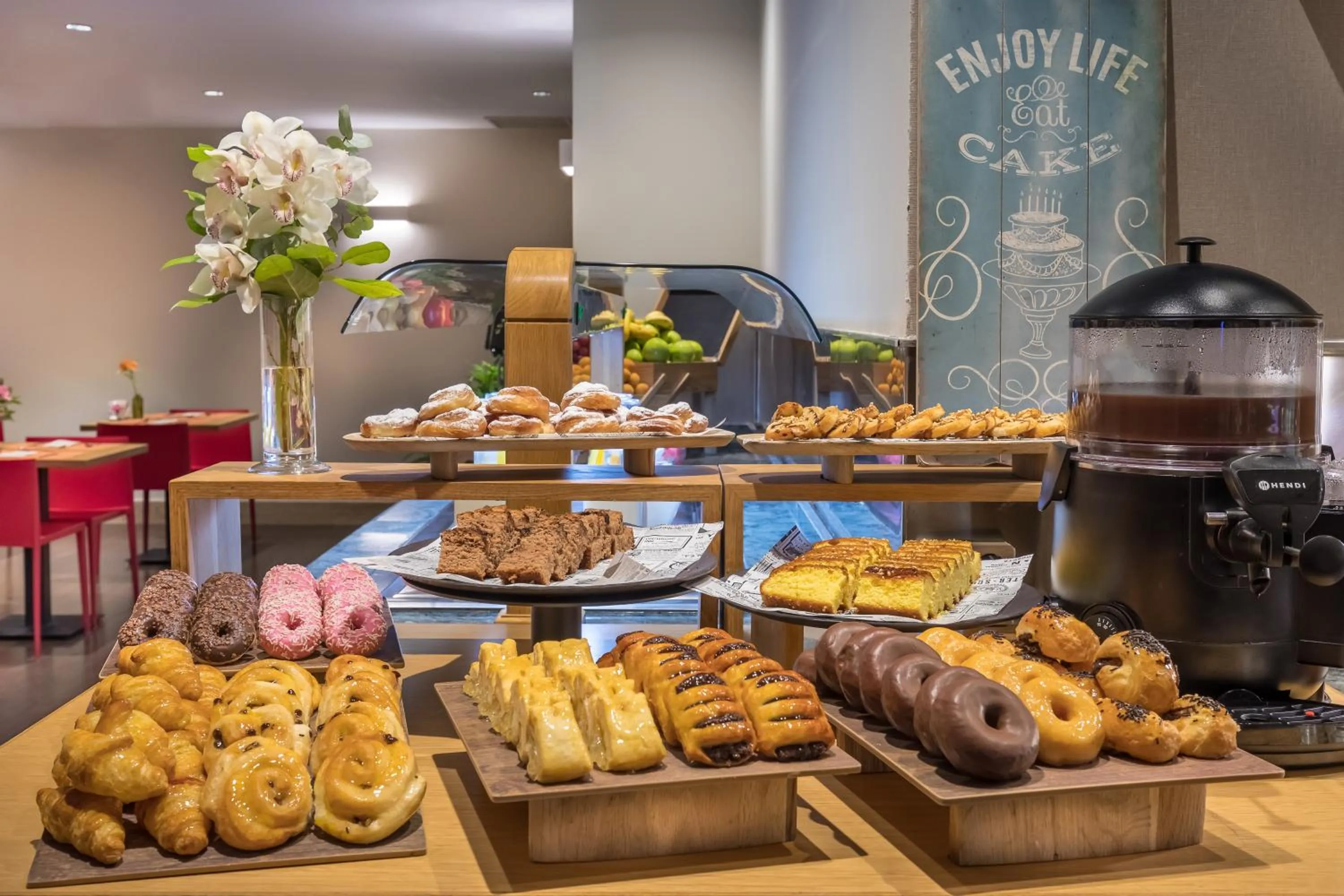 Food in Occidental Granada