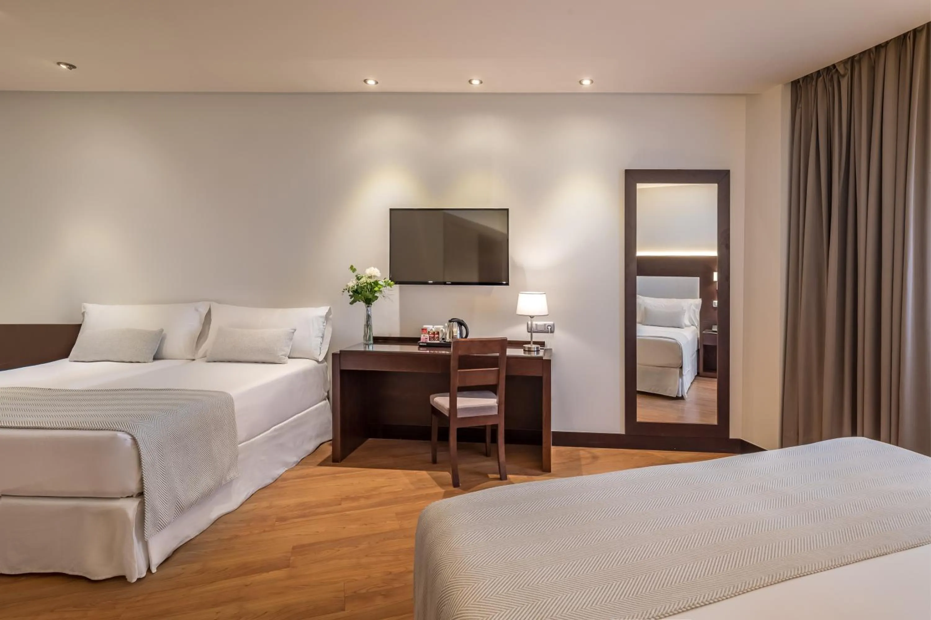 Bed in Occidental Granada