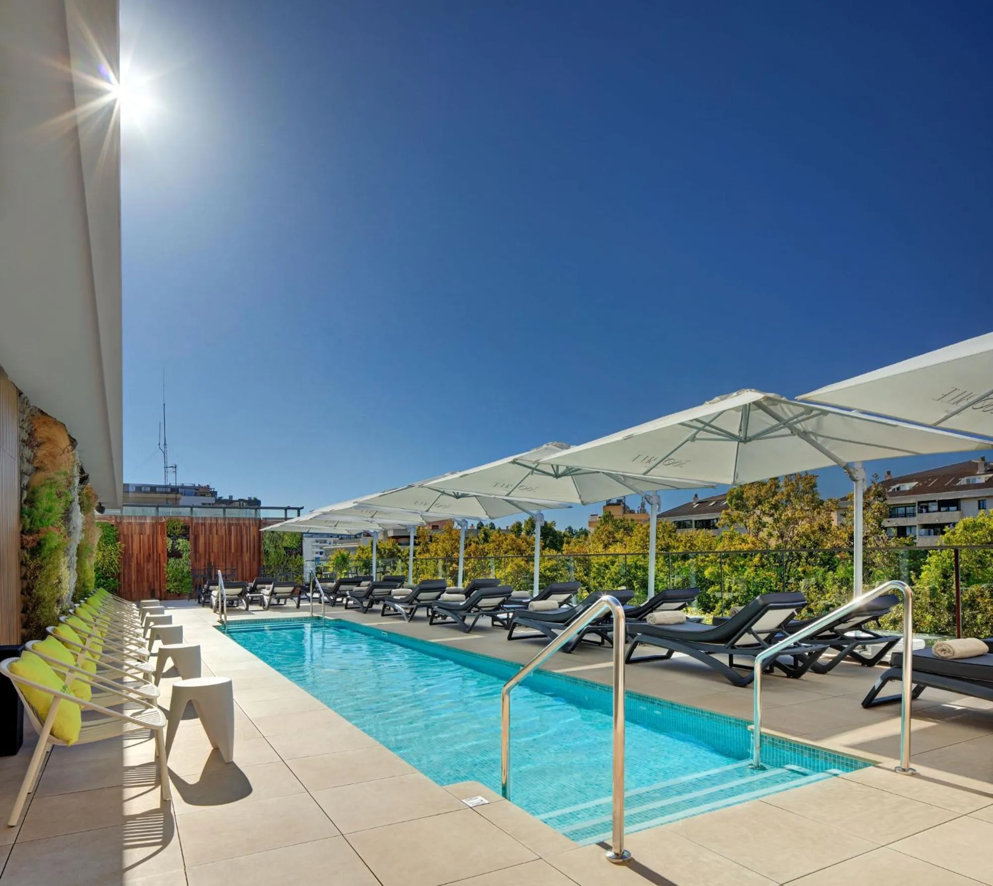 Swimming pool in Óbal Hotel Marbella