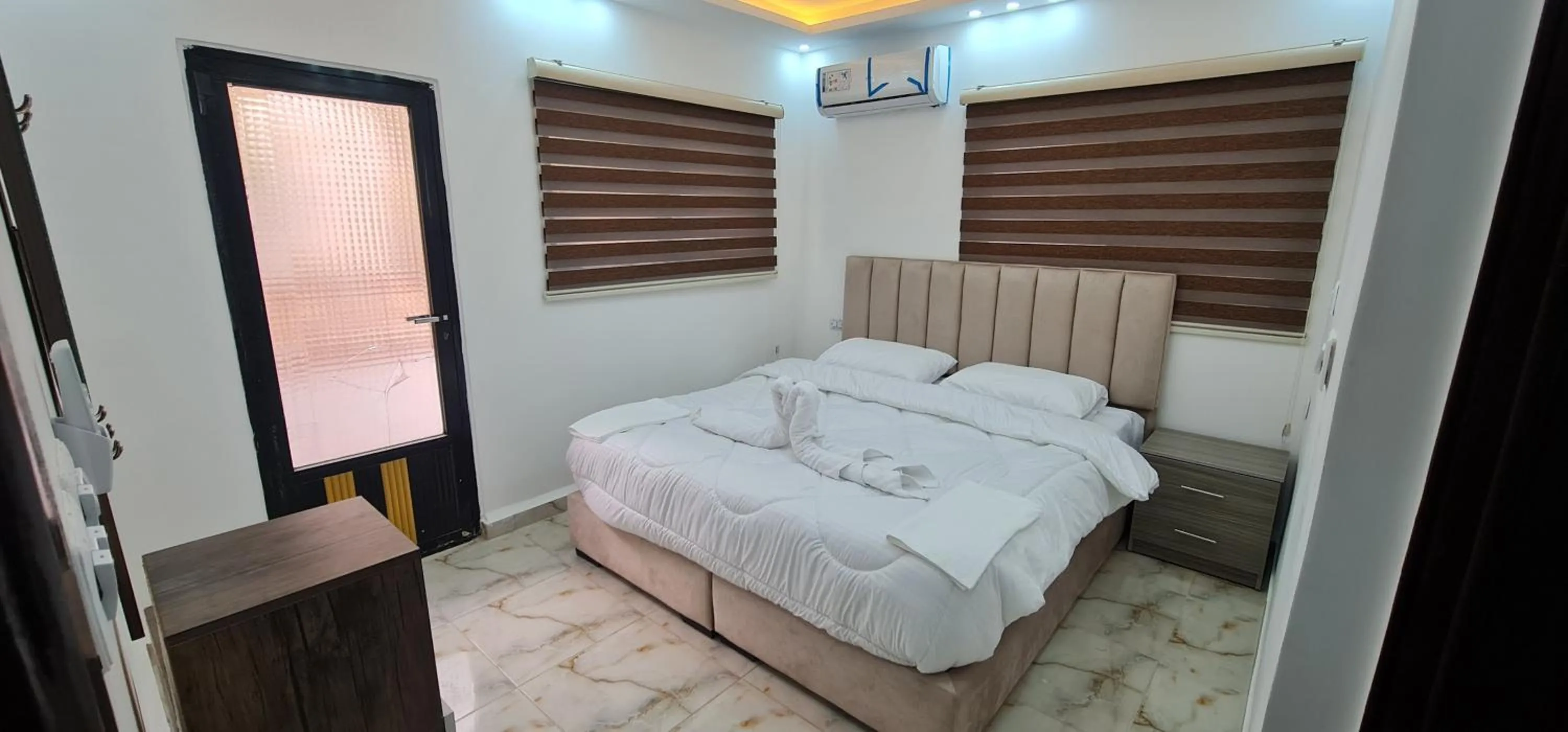 Bed in Nabateans Home Hotel