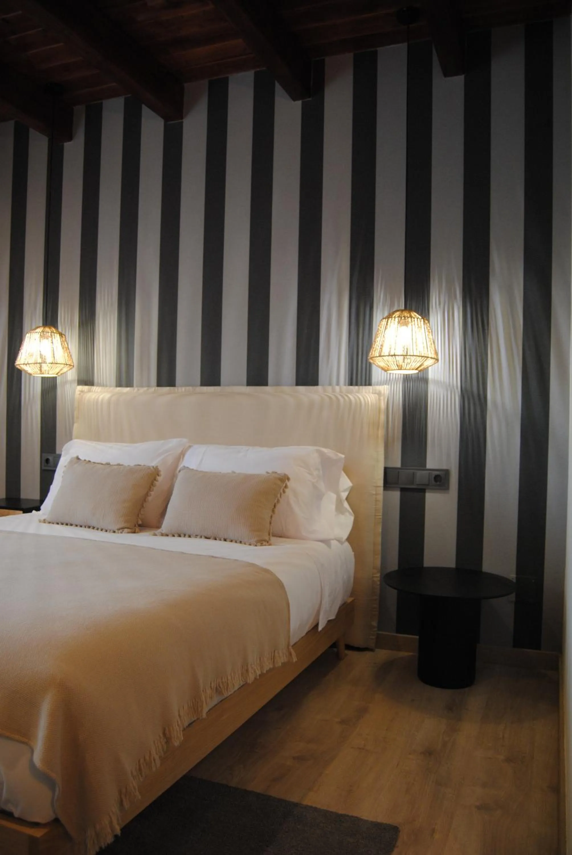 Photo of the whole room in Hotel a Ecogranxa