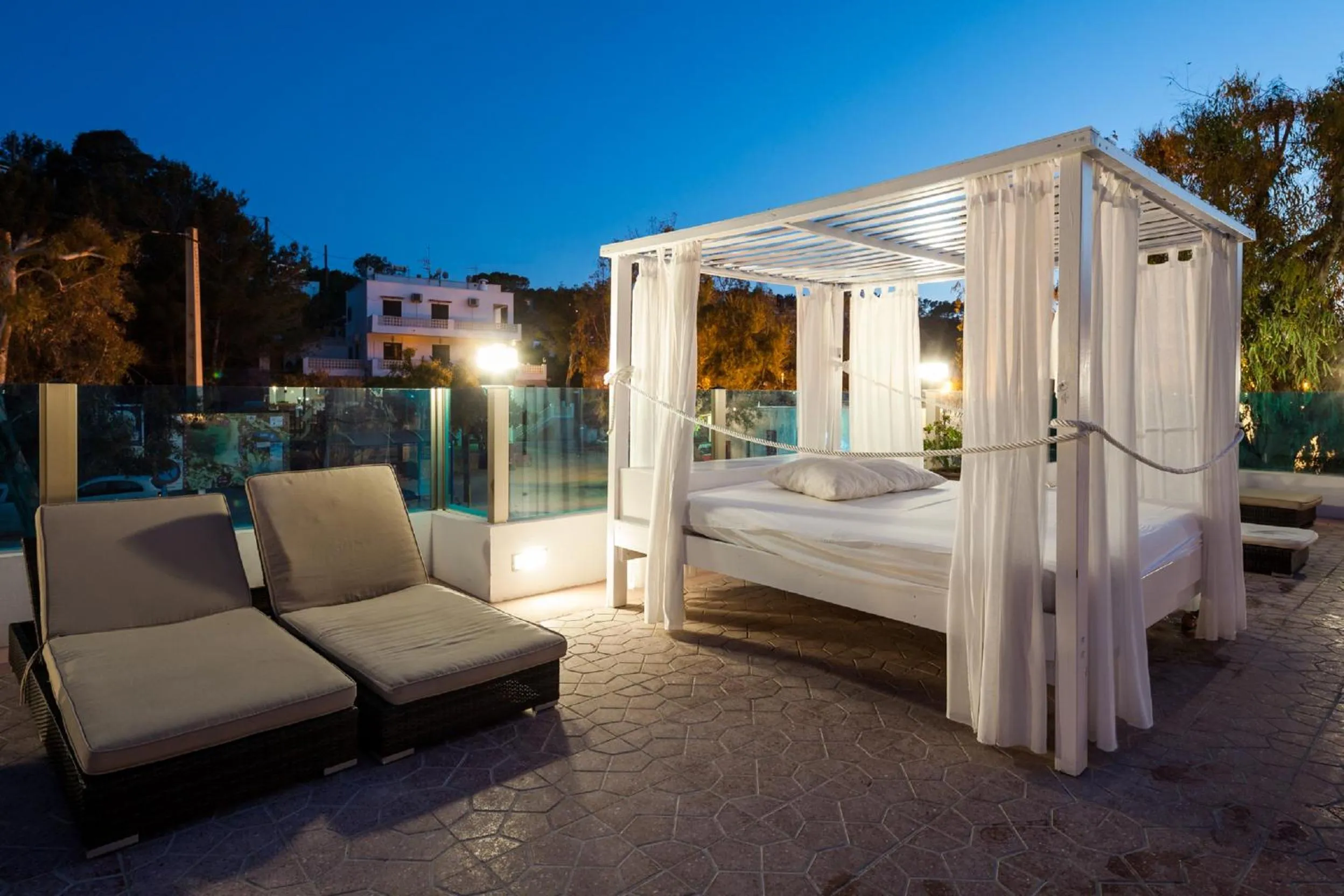 Swimming pool, Bed in Aparthotel Puerto Cala Vadella