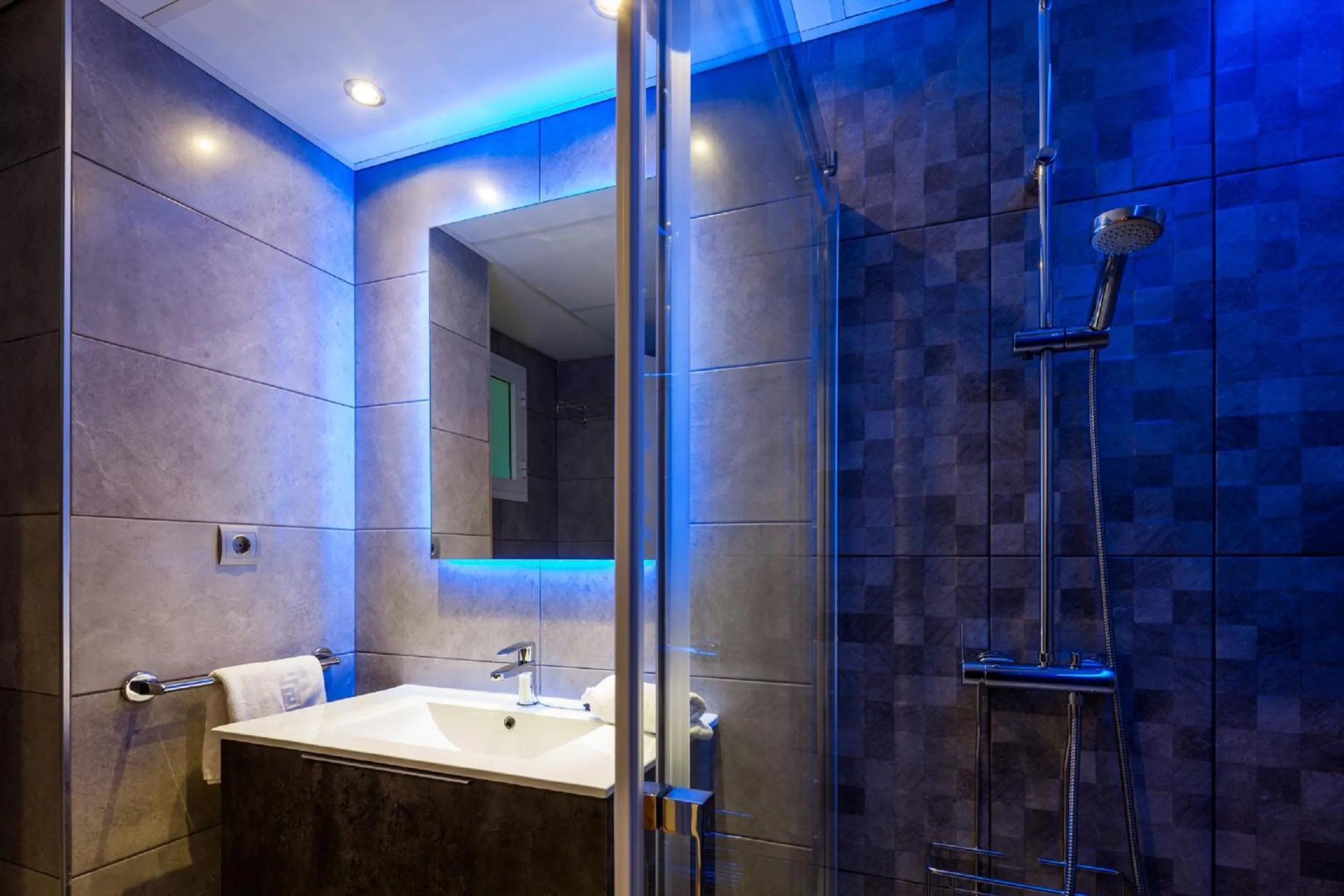 Bathroom in Aparthotel Puerto Cala Vadella