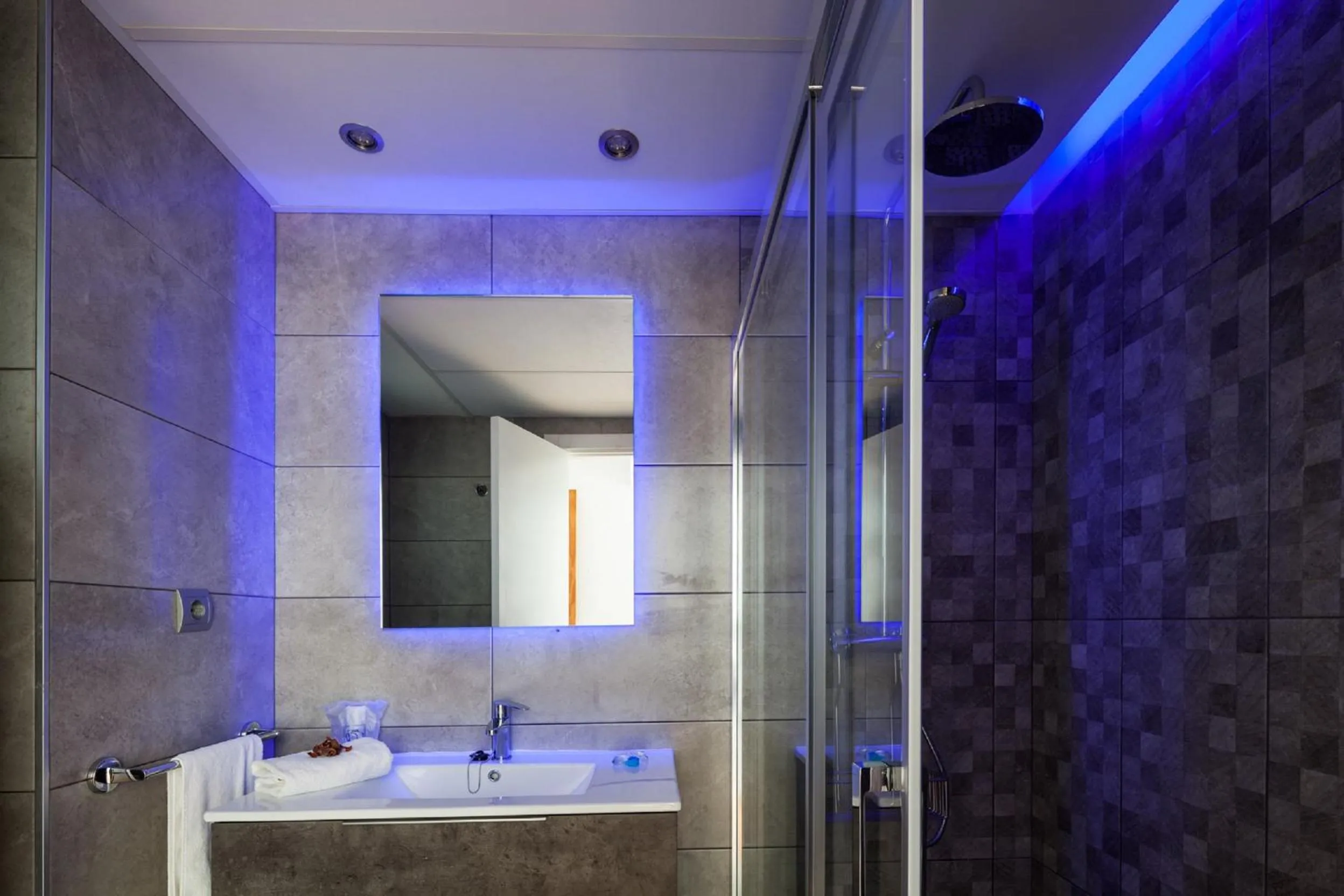 Bathroom in Aparthotel Puerto Cala Vadella