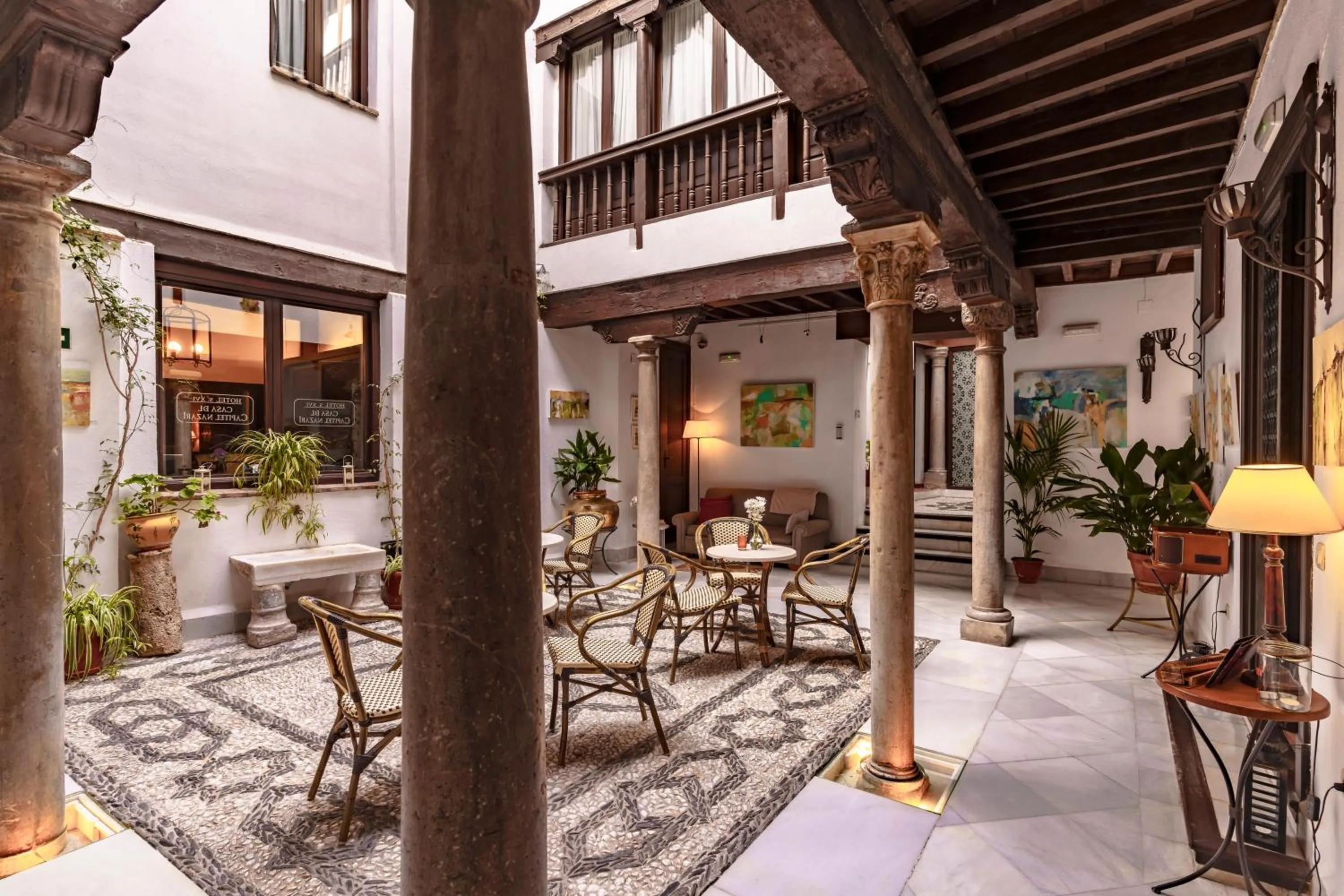 Patio in Casa del Capitel Nazarí
