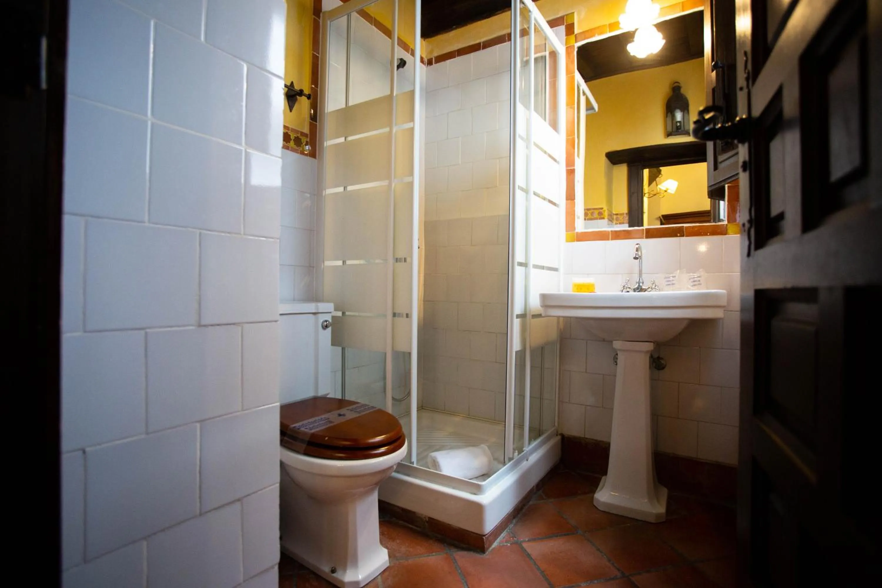 Shower in Casa del Capitel Nazarí