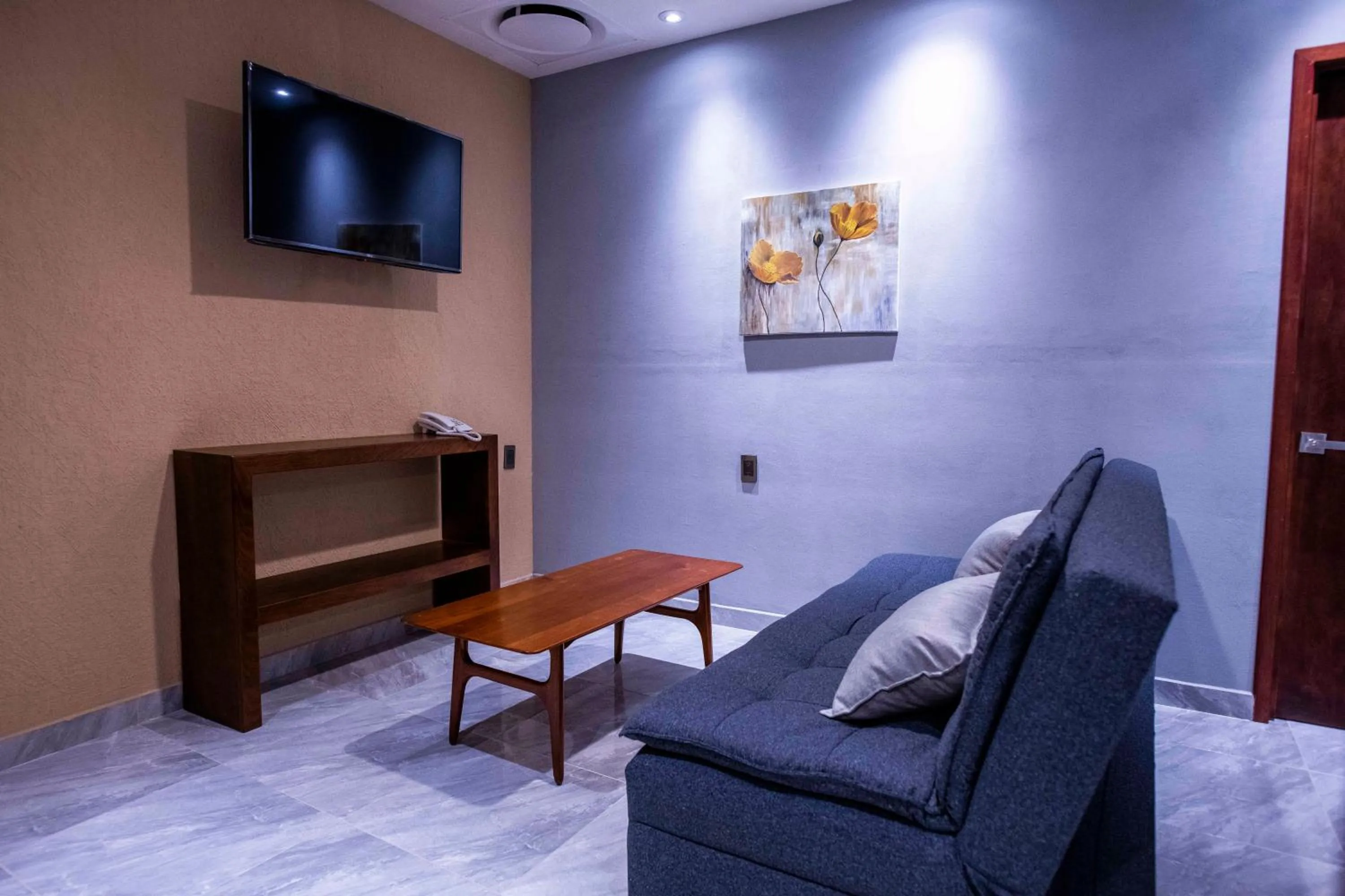 Living room in Hotel La Querencia