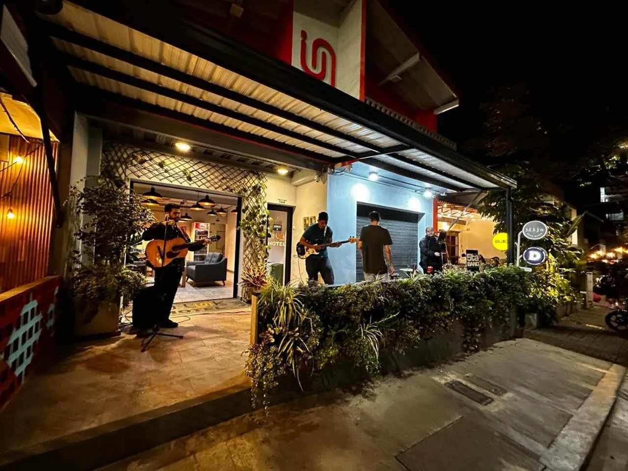 Night in CoLinkHouse Hotel