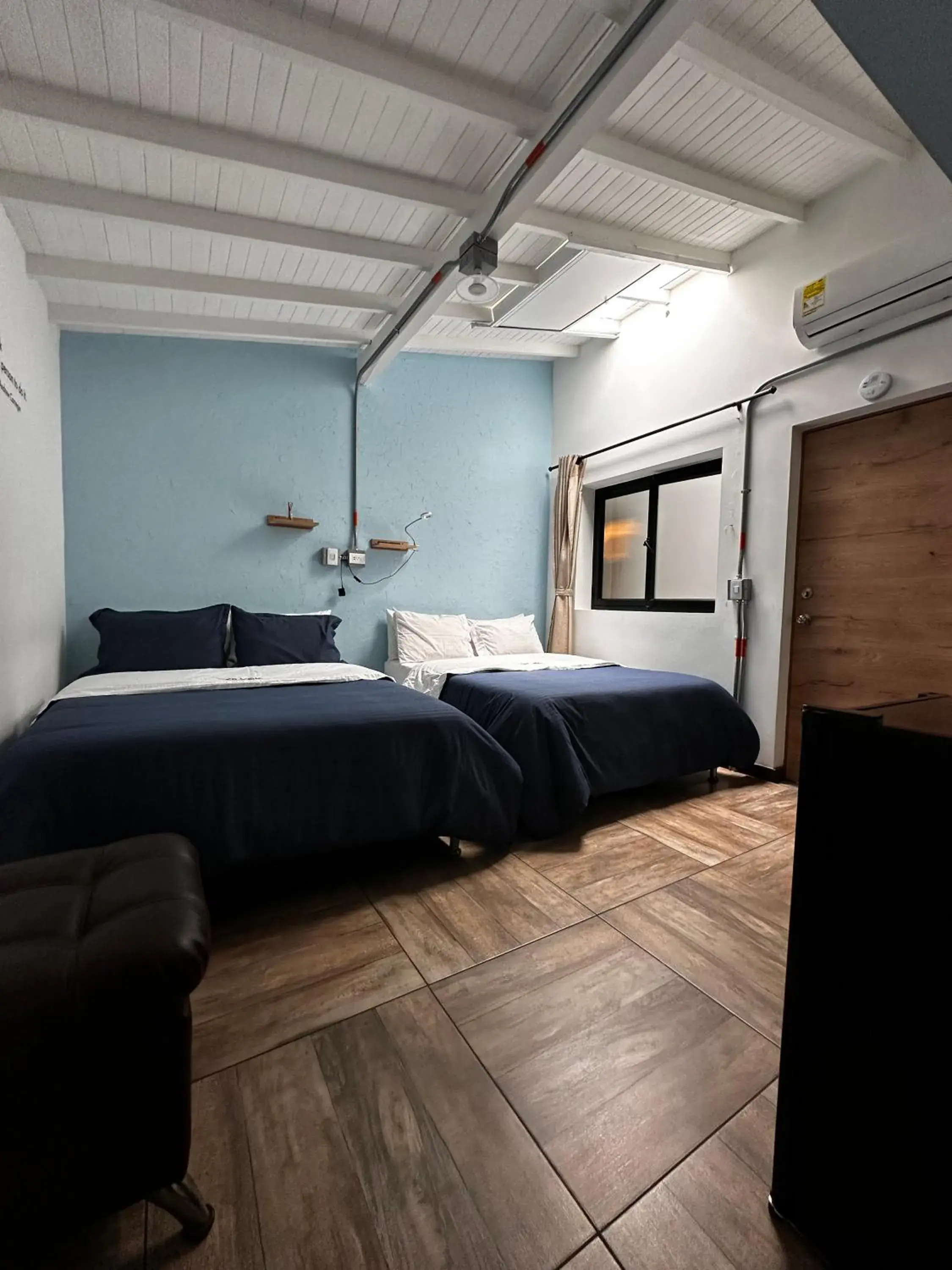 Large Double Room - single occupancy in CoLinkHouse Hotel Large Double Room - single occupancy in CoLinkHouse Hotel