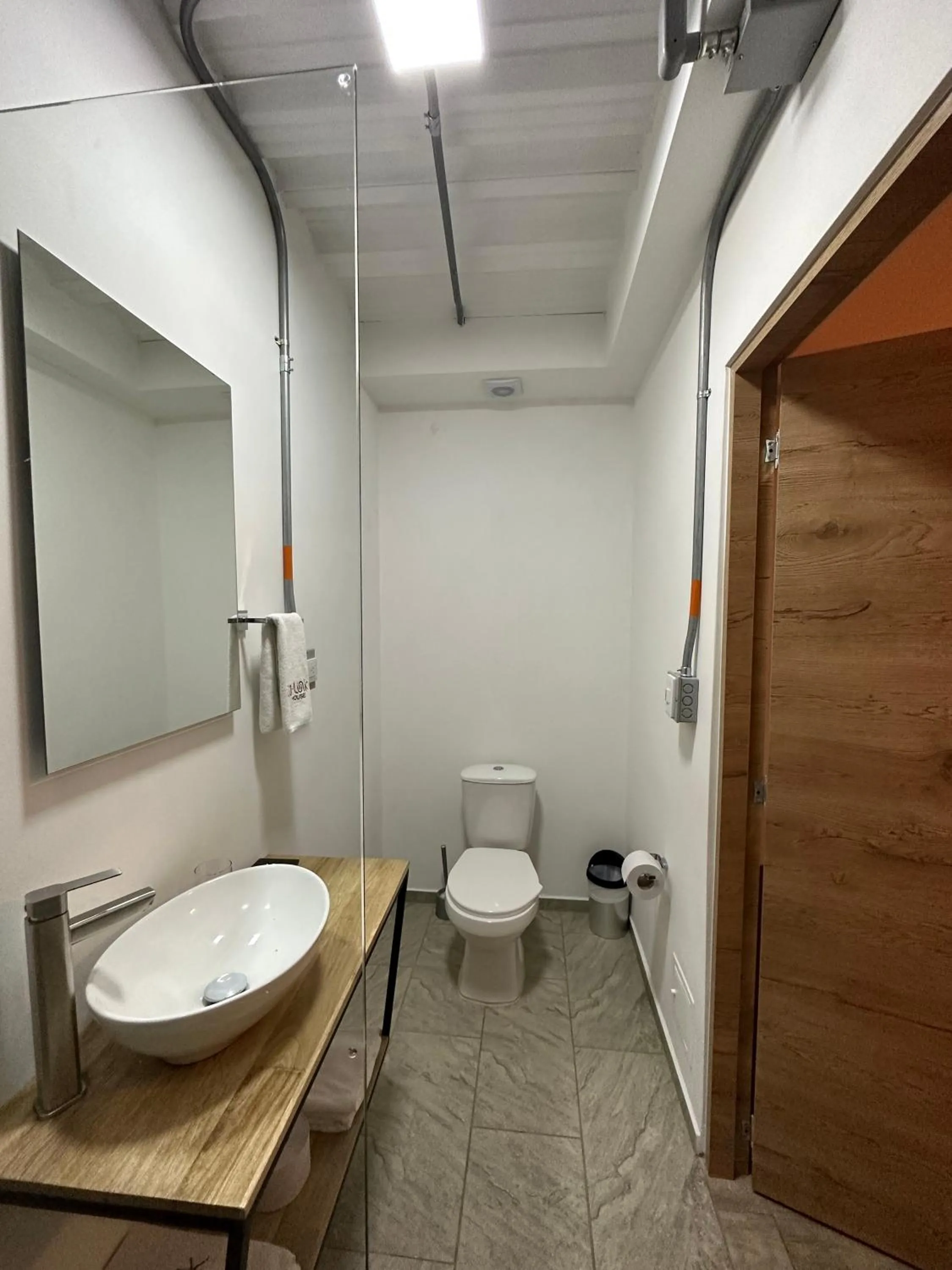 Bathroom in CoLinkHouse Hotel