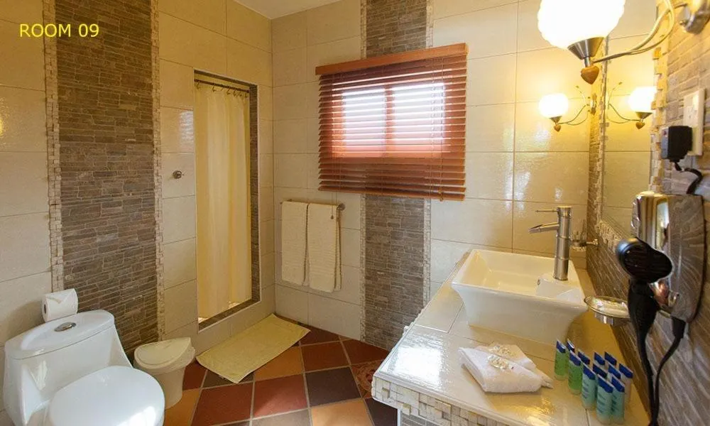 Bathroom in HOTEL CASA AMARILLA et RESTAURANT