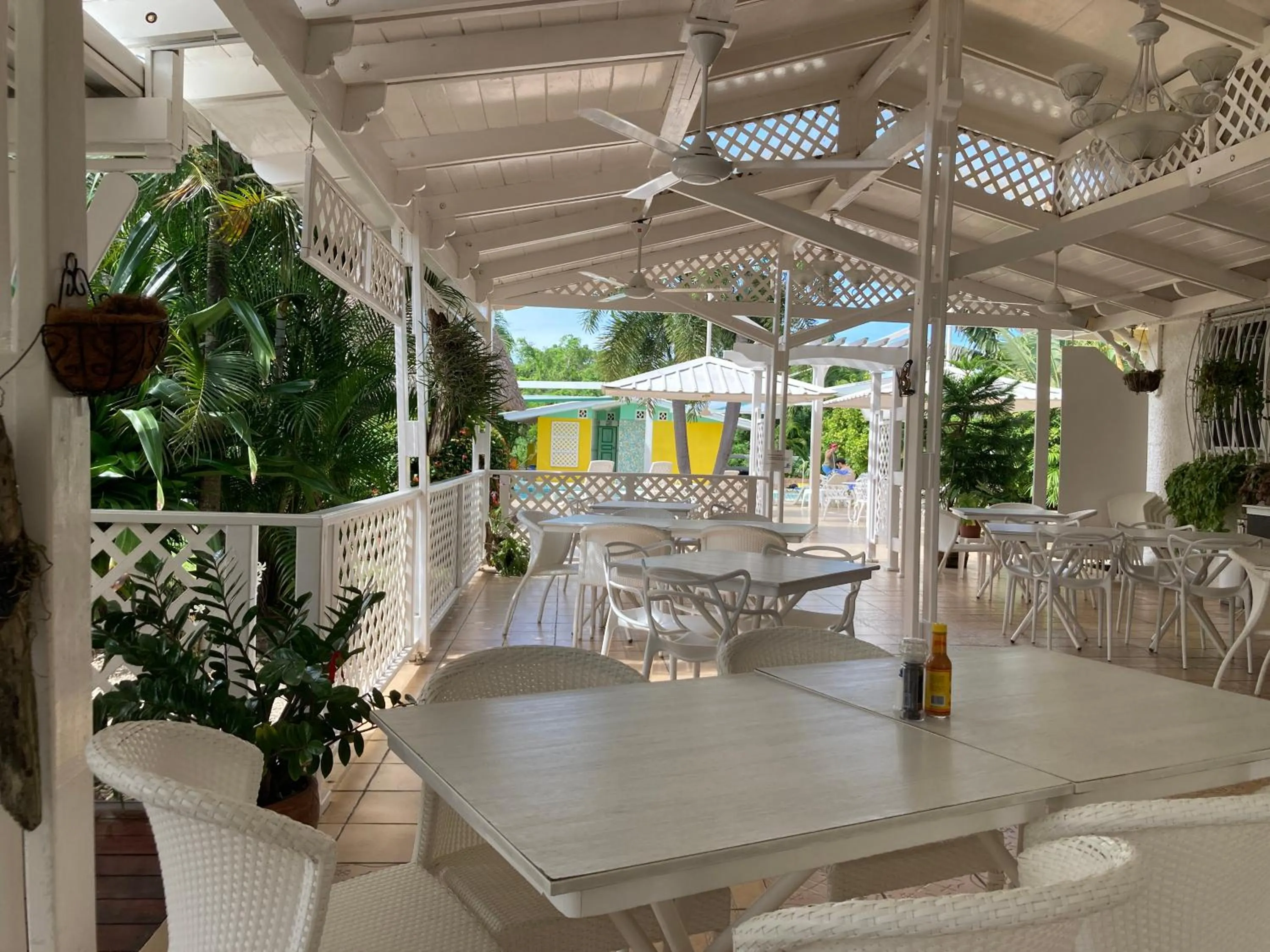 HOTEL CASA AMARILLA et RESTAURANT