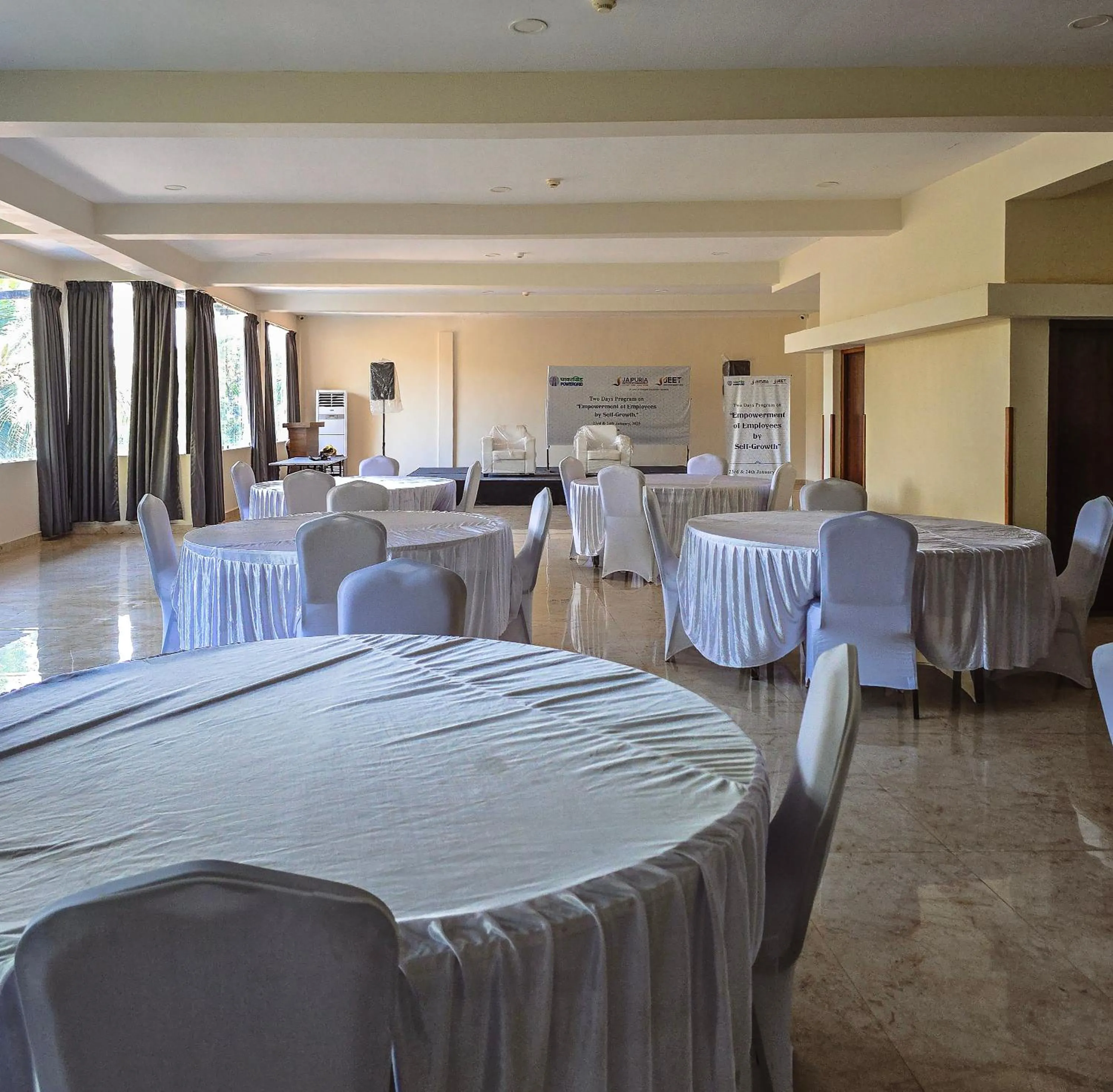 Banquet/Function facilities in The Verda De Miranda Resort Morjim North Goa