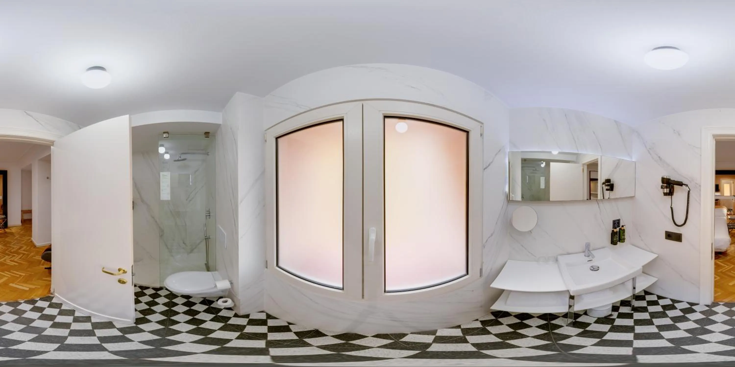 Bathroom in SH Ingles Boutique Hotel