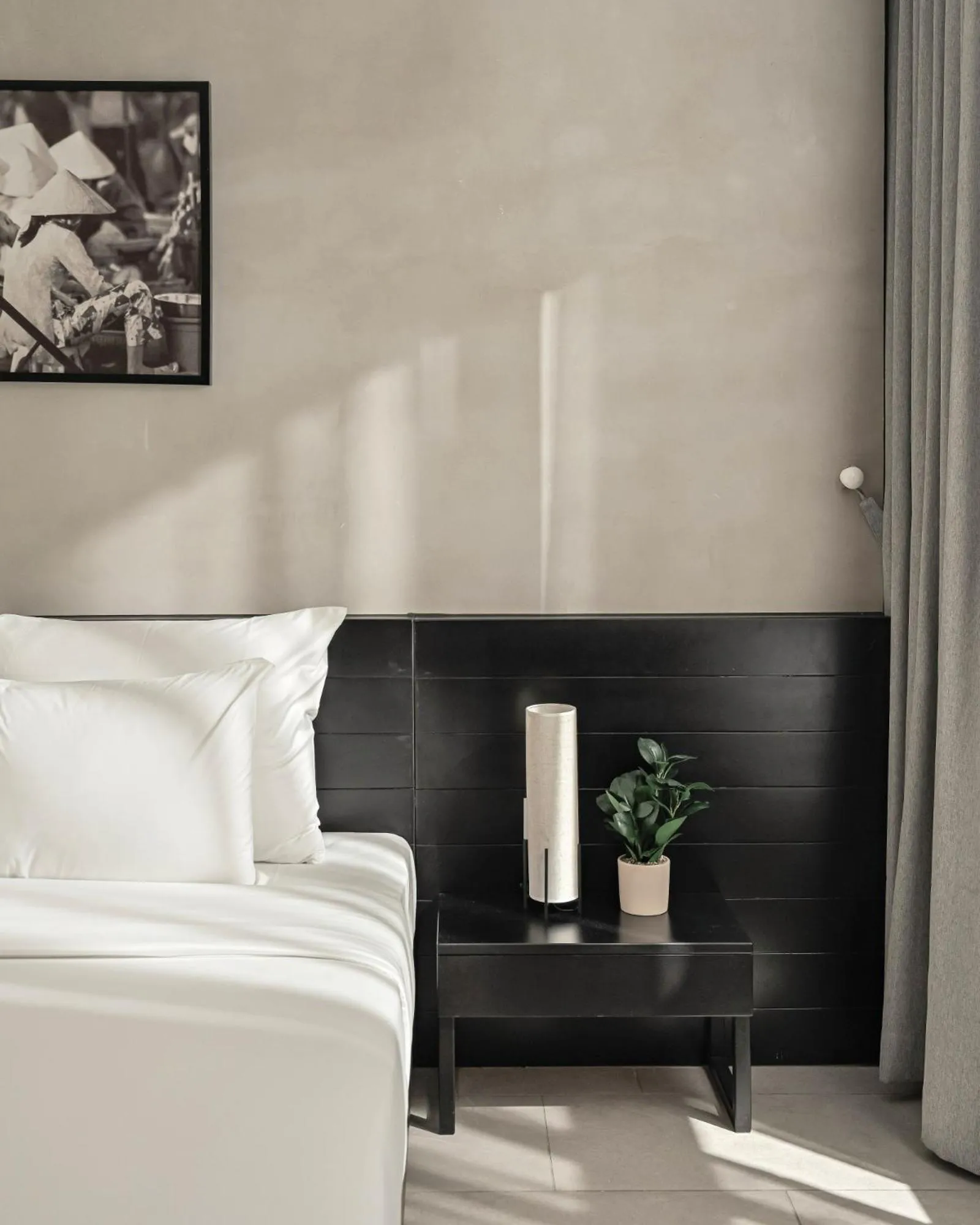 Decorative detail, Bed in Triple E Hotel Metro Ben Thanh