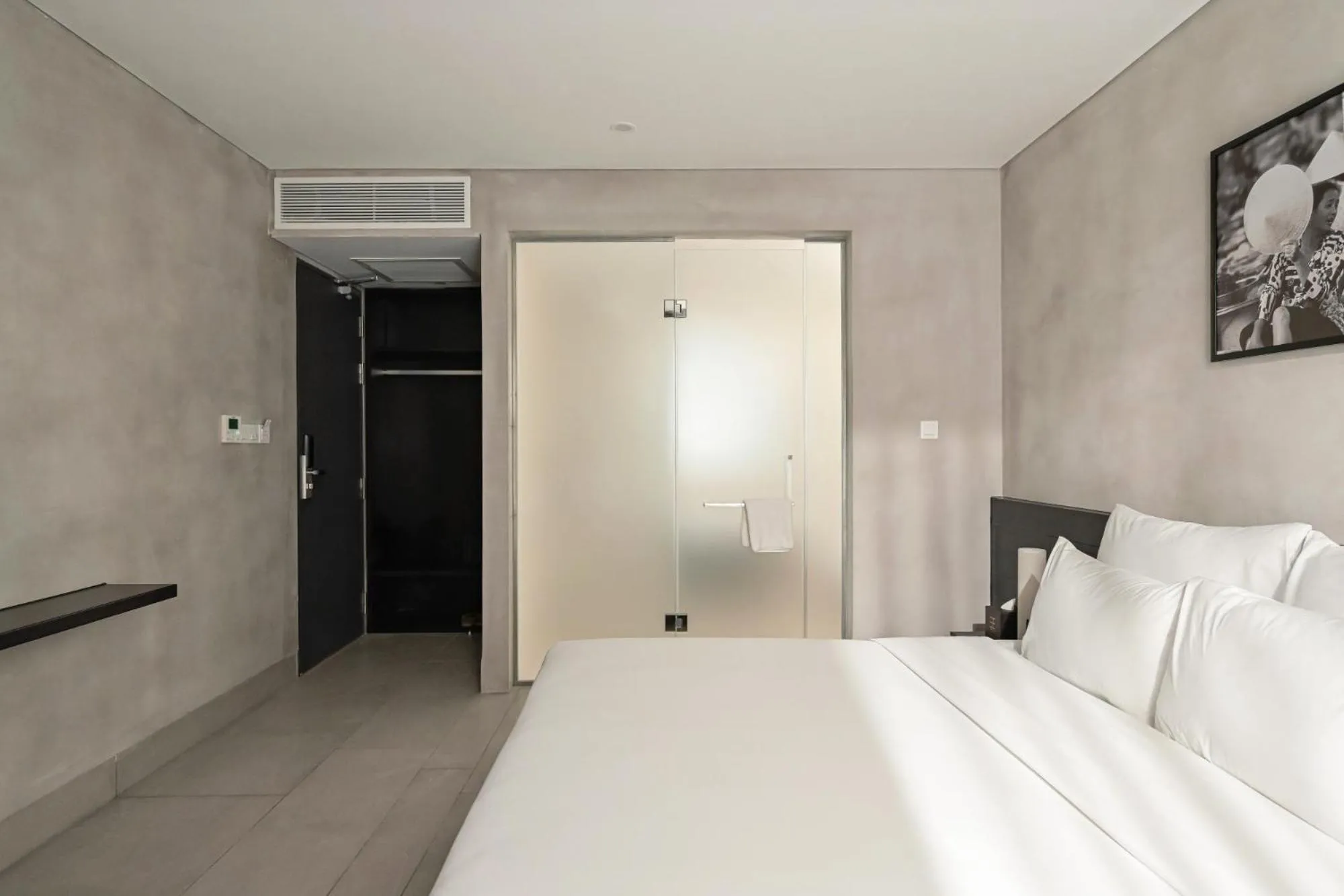Bedroom, Bed in Triple E Hotel Metro Ben Thanh