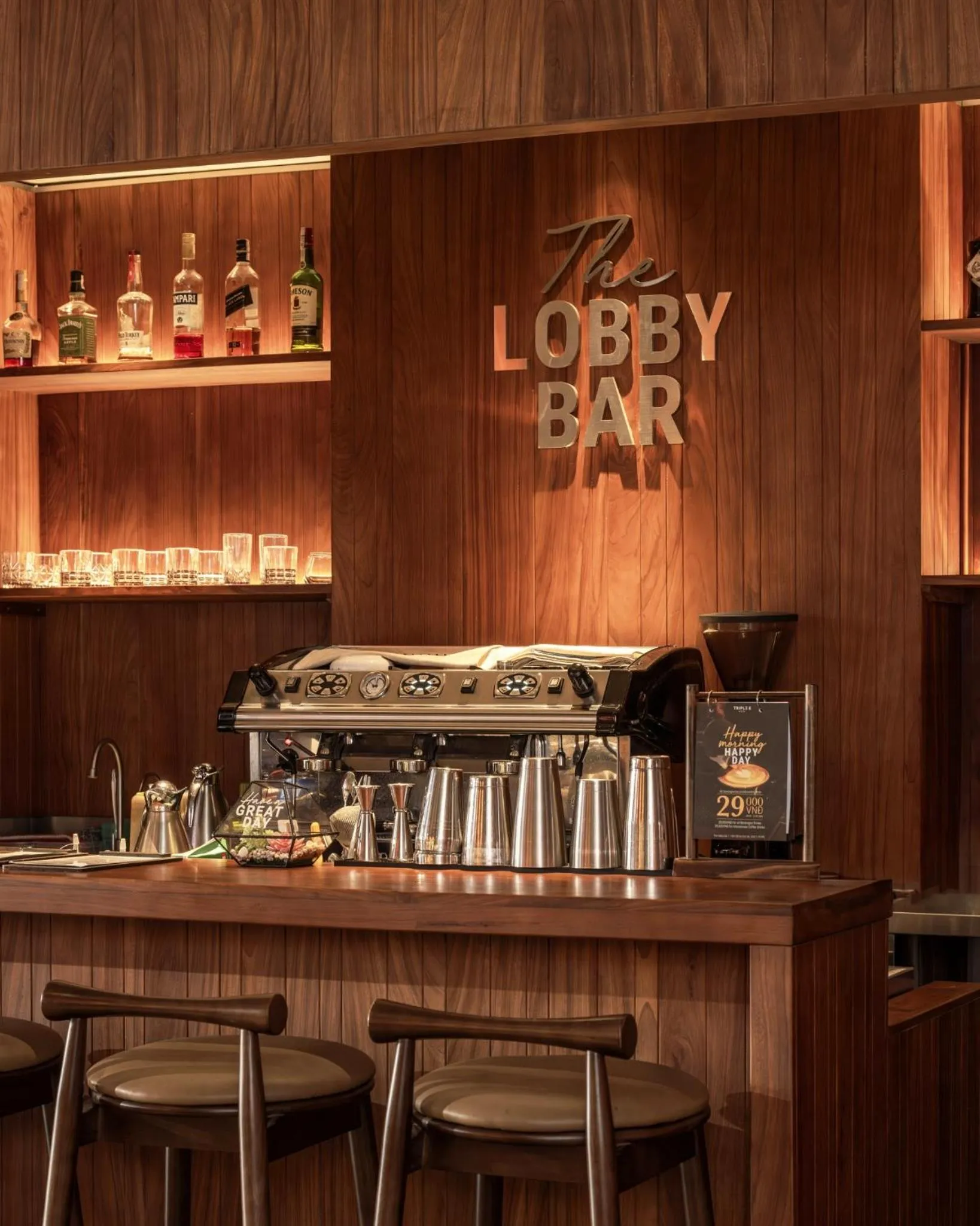 Coffee/tea facilities in Triple E Hotel Metro Ben Thanh