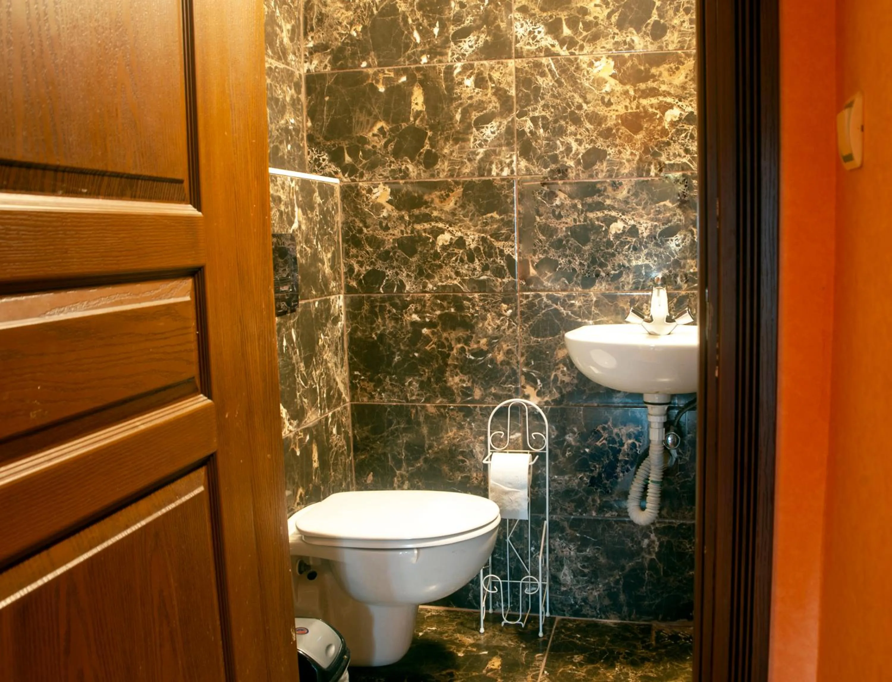 Istanbul Irish Hotel