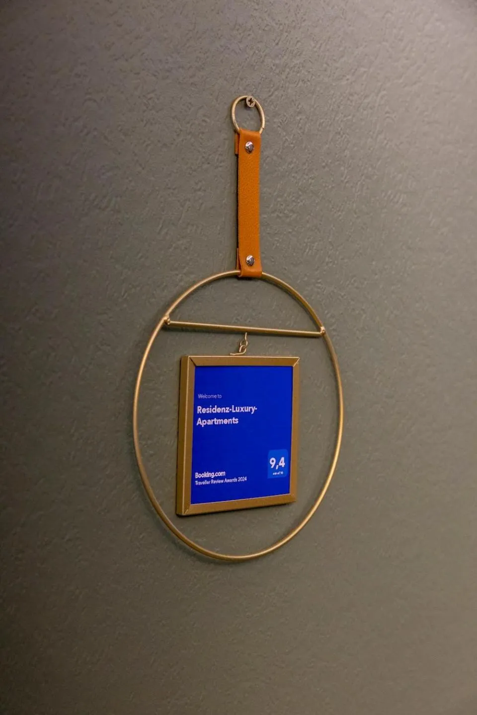 Certificate/Award in Hotel Residenz Luxury - Outletcity - Parken - Klima - 24h Check-In