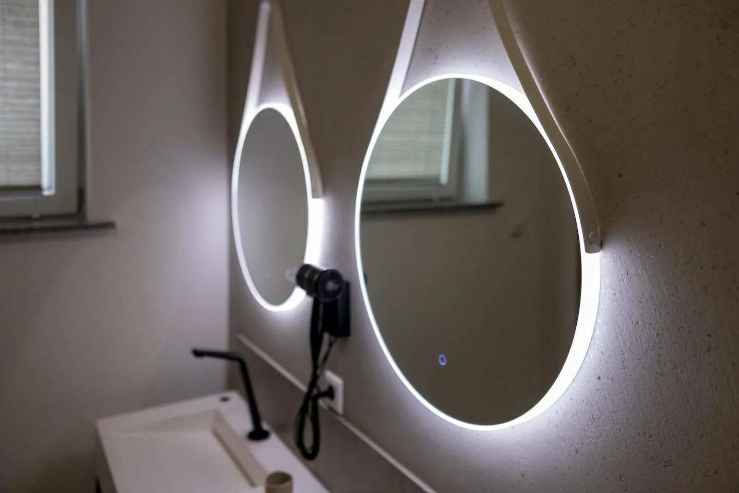 Bathroom in Hotel Residenz Luxury - Outletcity - Parken - Klima - 24h Check-In