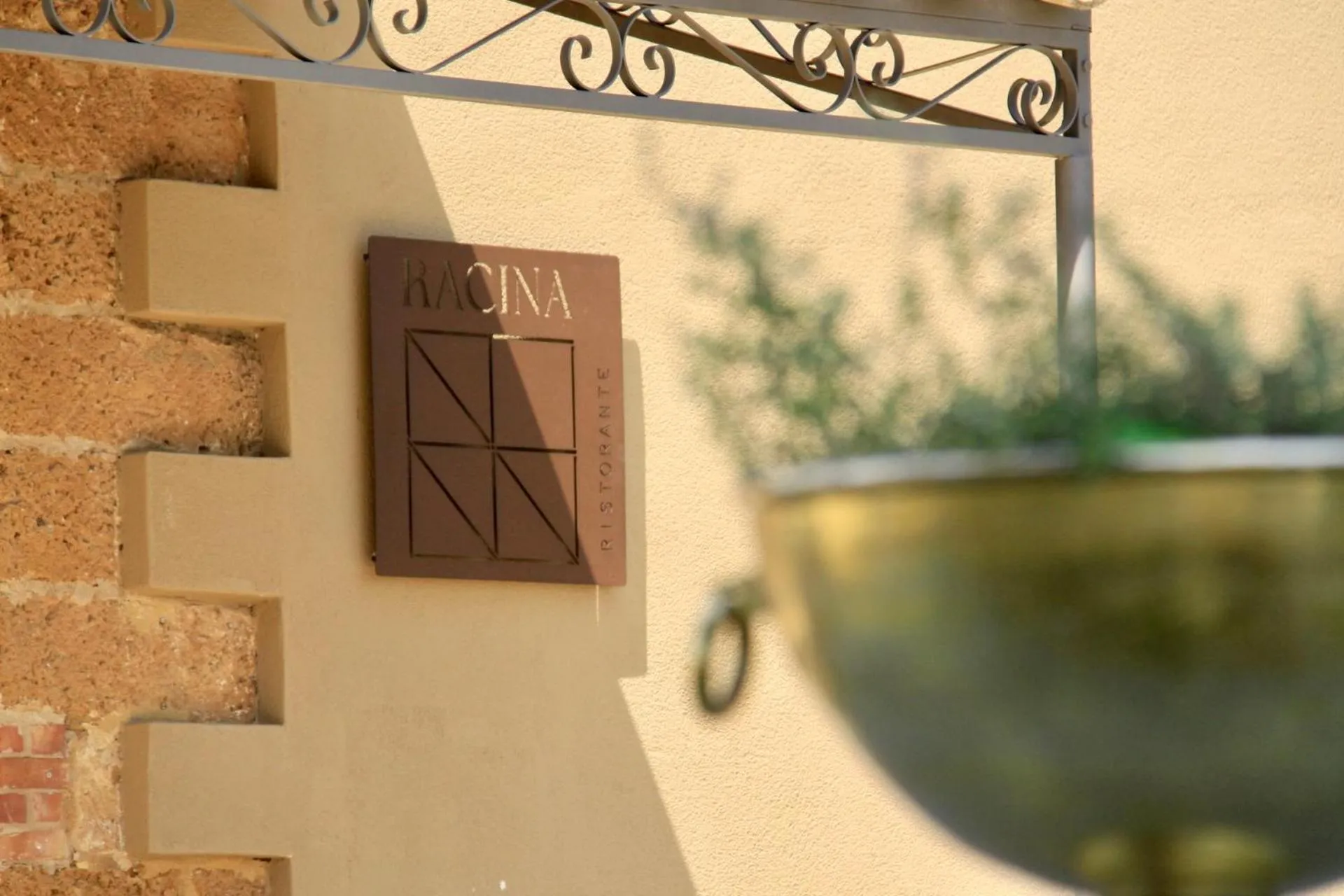 Restaurant/places to eat in Masseria del Carboj