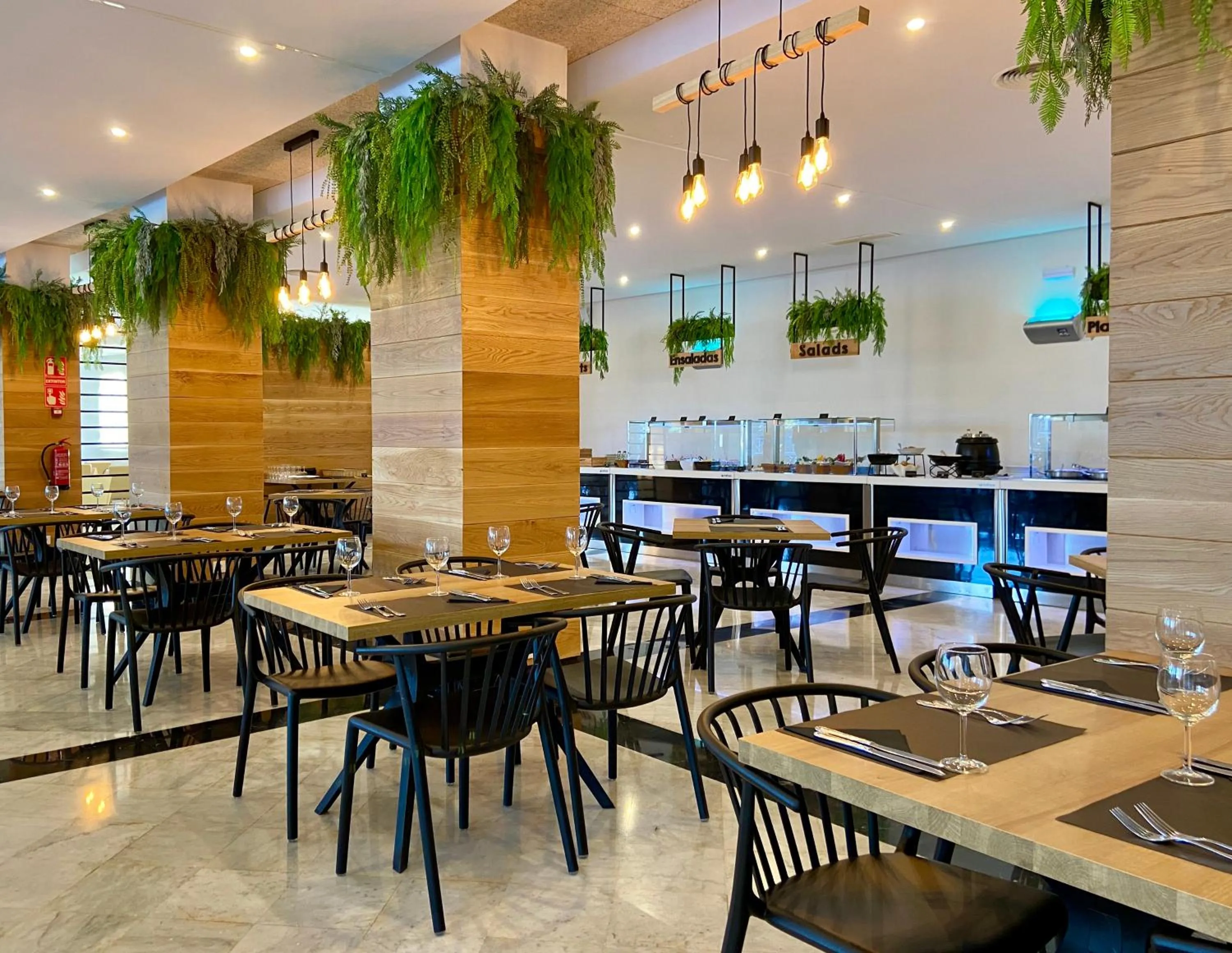 Restaurant/places to eat in Comitas Floramar