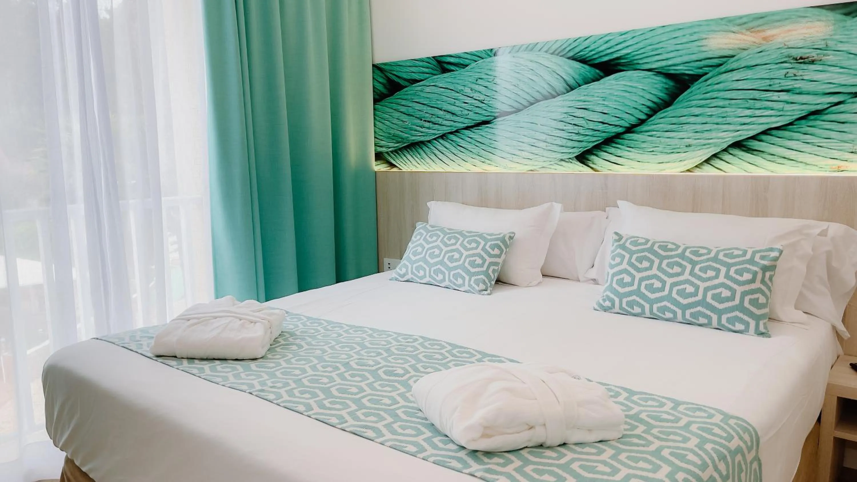 Bed in Comitas Floramar