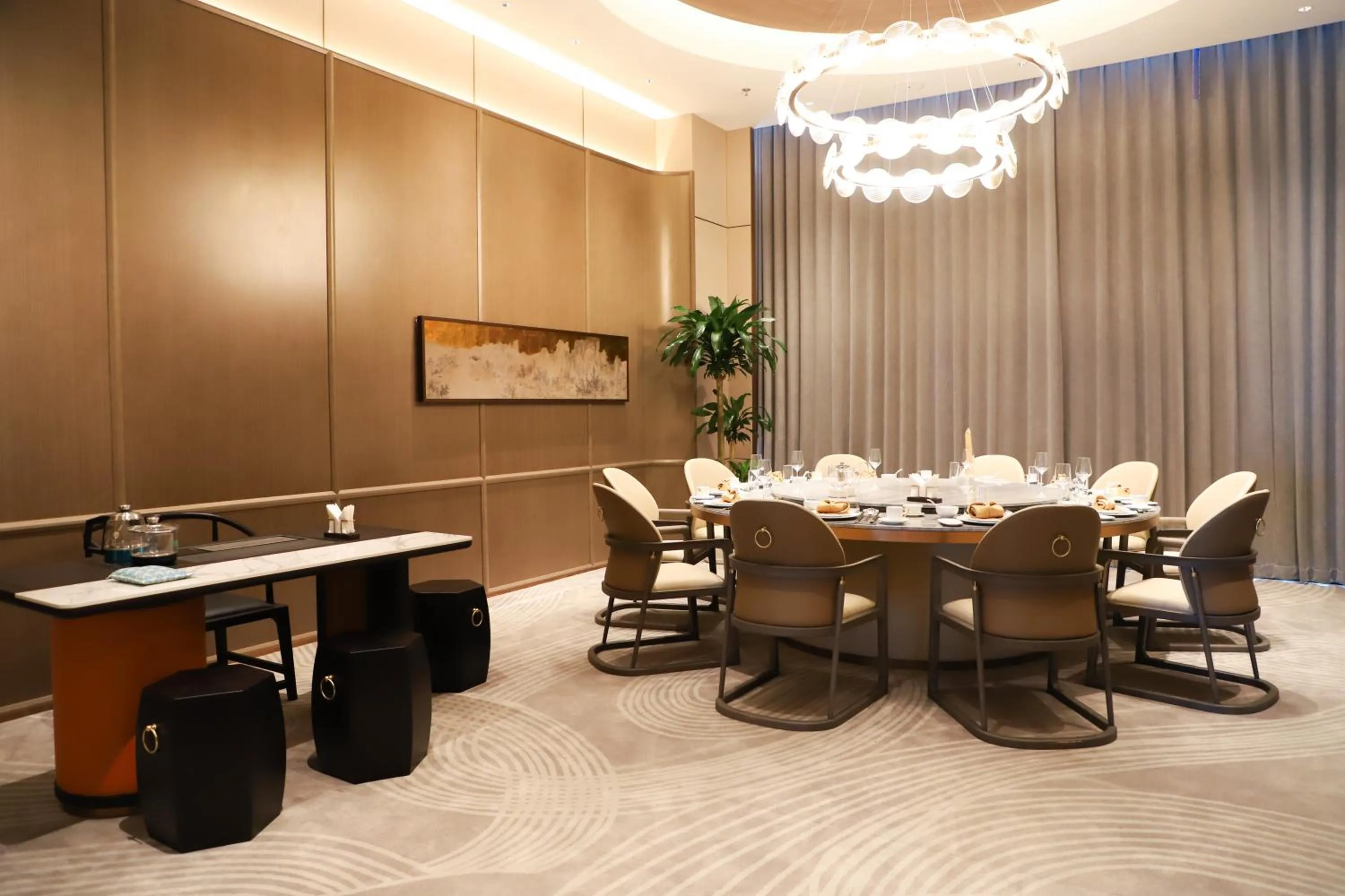 Restaurant/places to eat in Wyndham Shanxi Xiaohe Xincheng