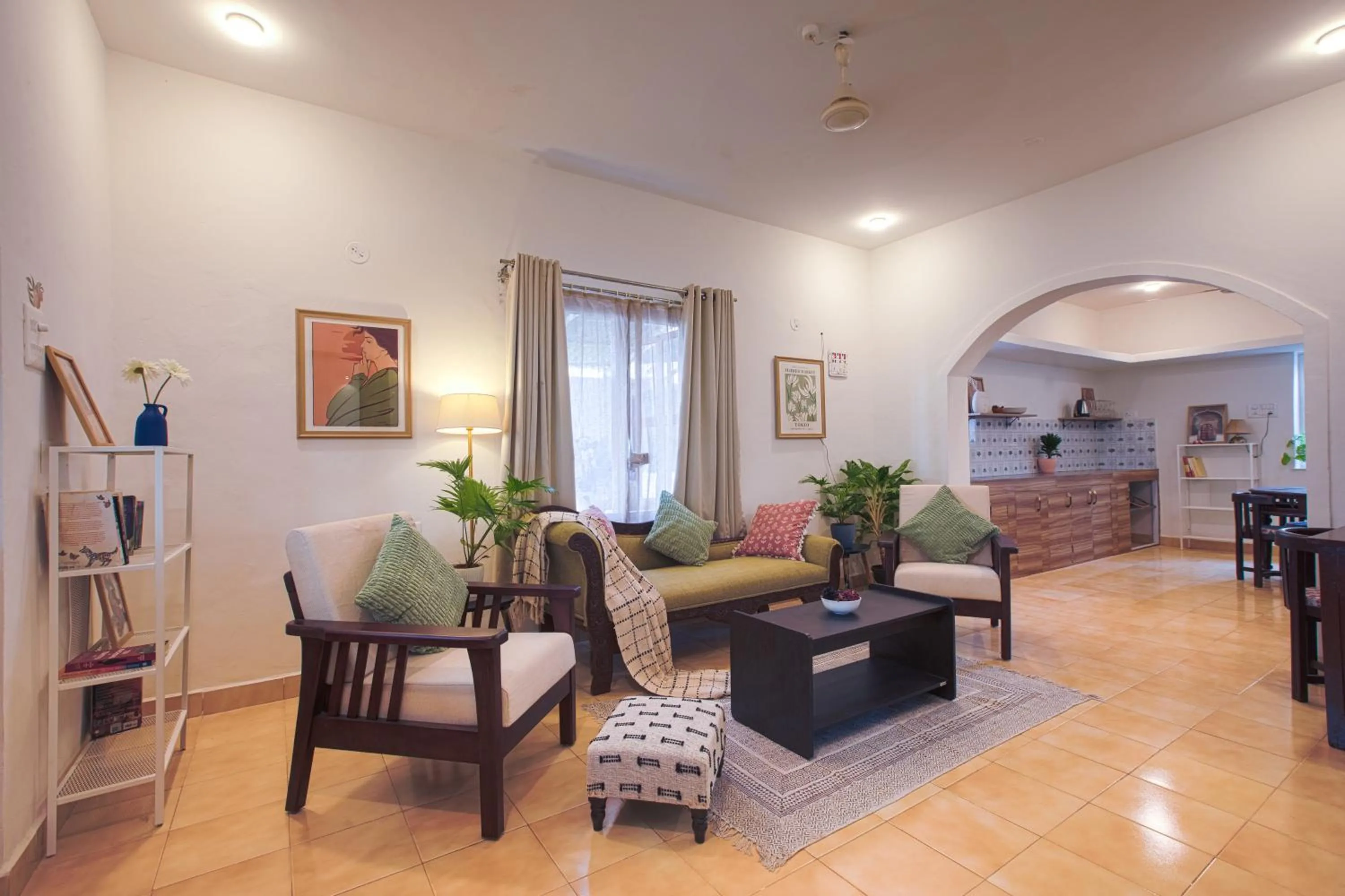 Living room in Woodpegger By The Beach, Mandrem