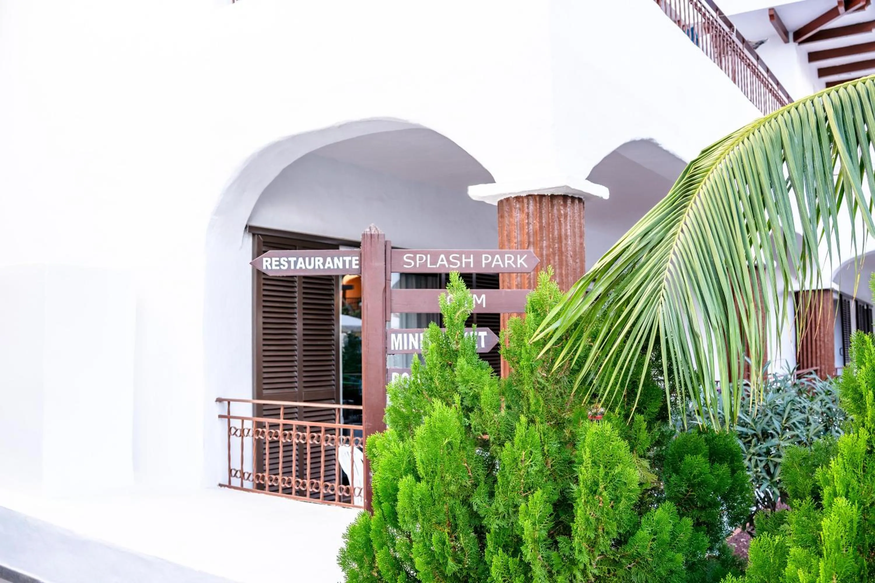 Property building in Coral Los Alisios