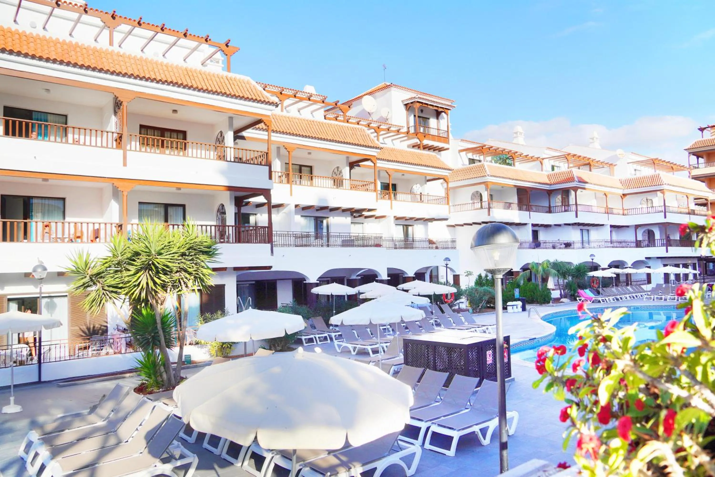 Property building in Coral Los Alisios