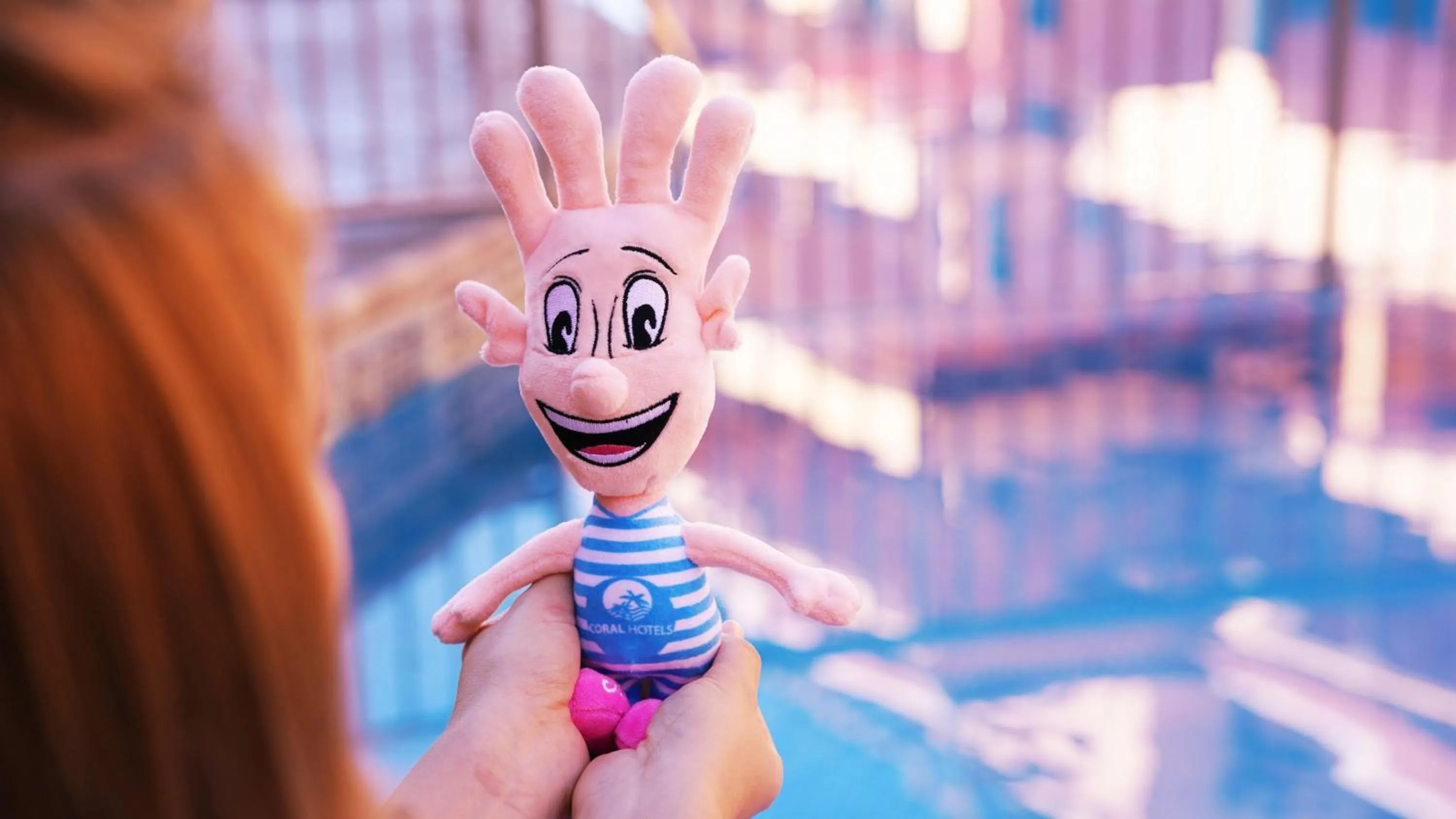 Swimming pool in Coral Los Alisios