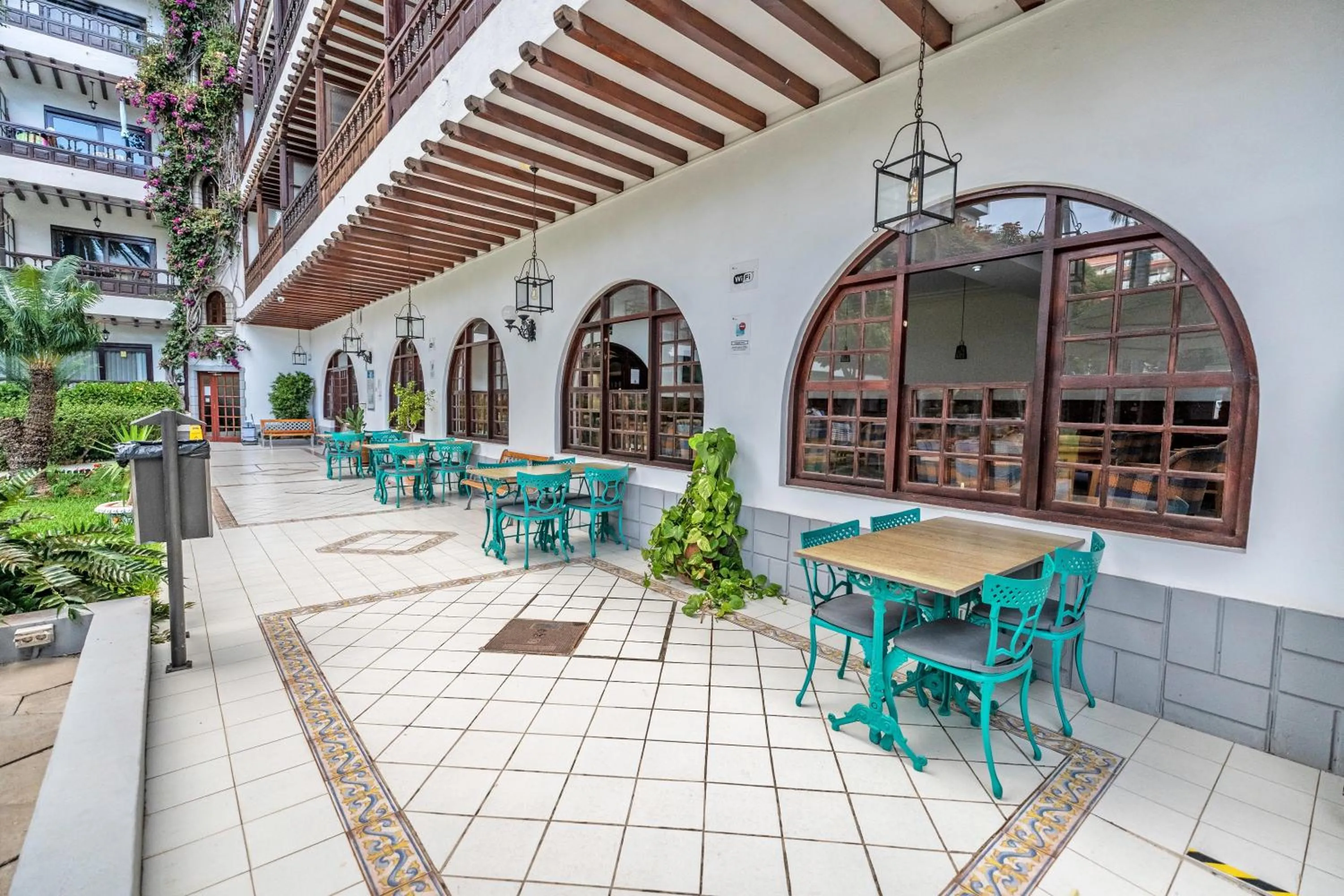 Garden in Coral Teide Mar