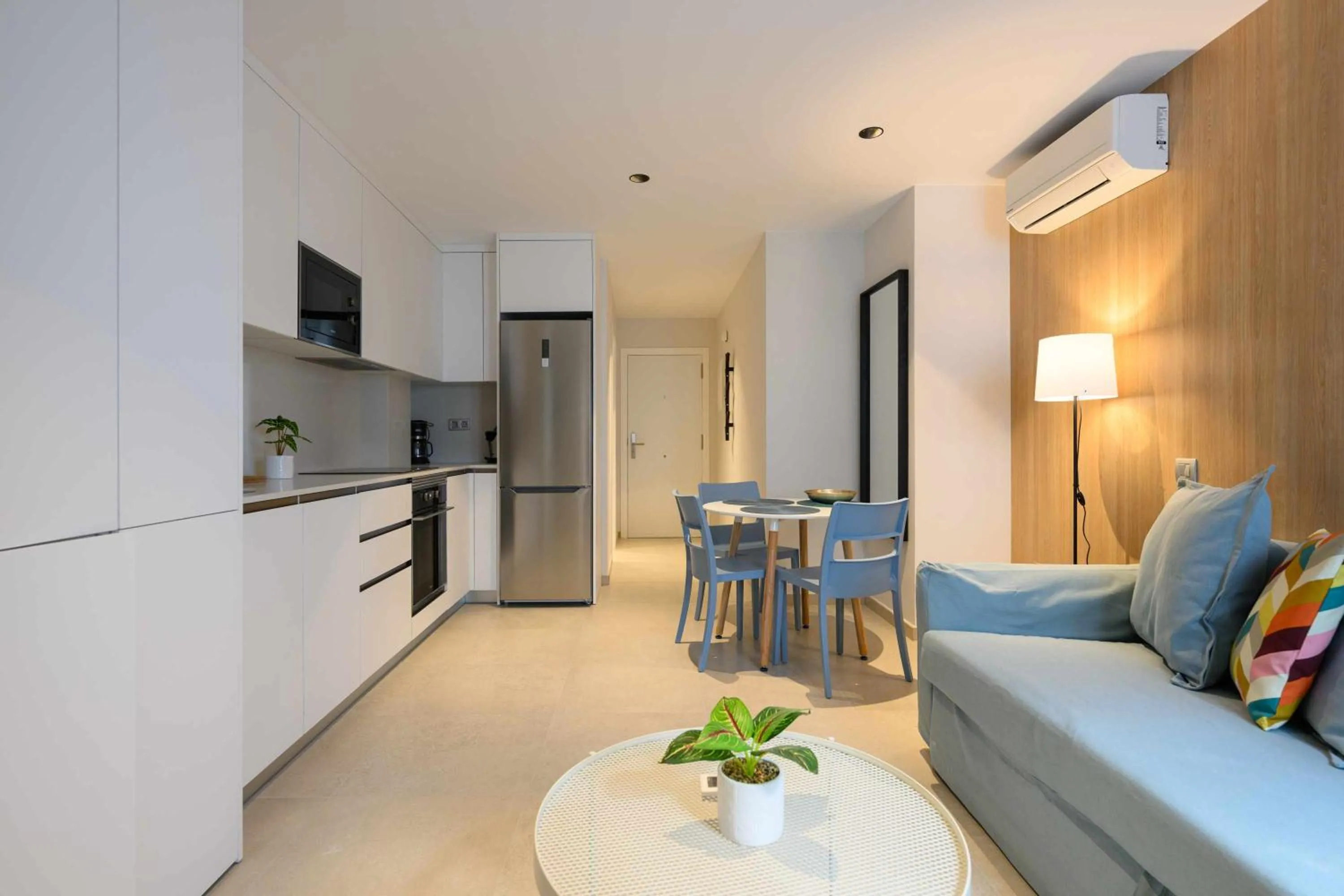 Kitchen or kitchenette in Canteras Urban Beach