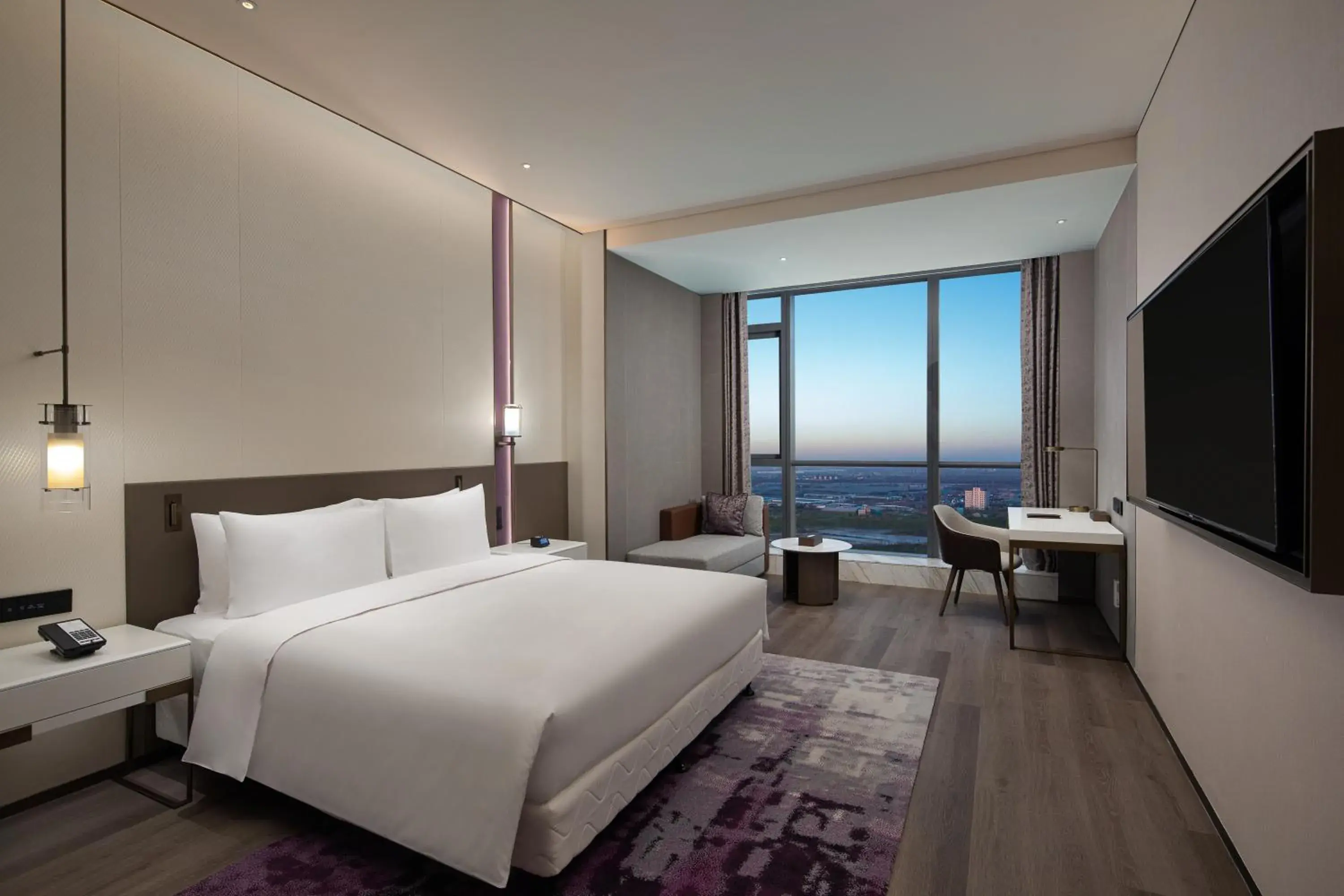 Superior King Room - Non-Smoking in La Quinta by Wyndham Shanxi Xiaohe Xincheng Superior King Room - Non-Smoking in La Quinta by Wyndham Shanxi Xiaohe Xincheng