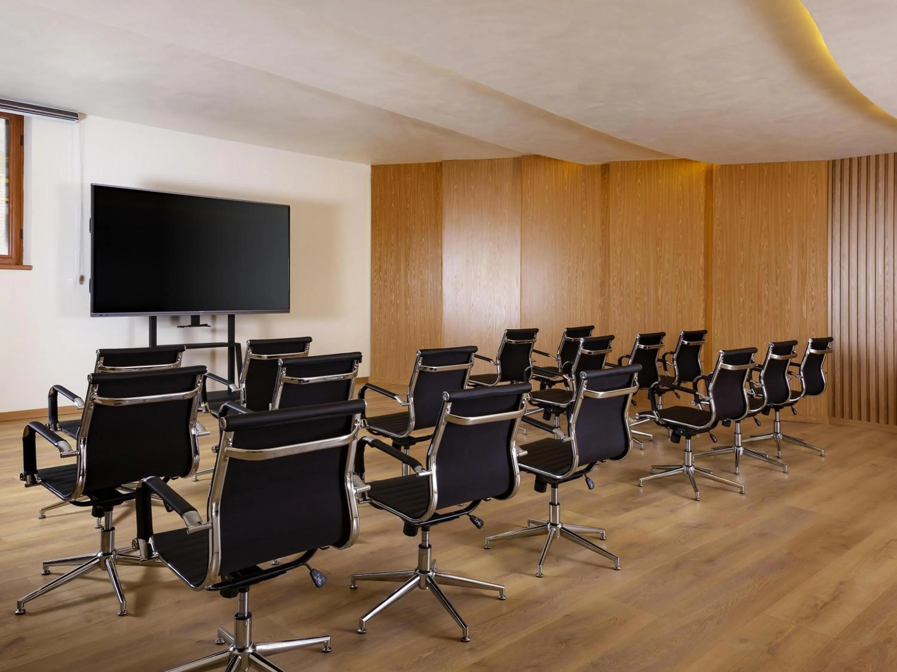 Meeting/conference room in Mercure Bukhara Old Town