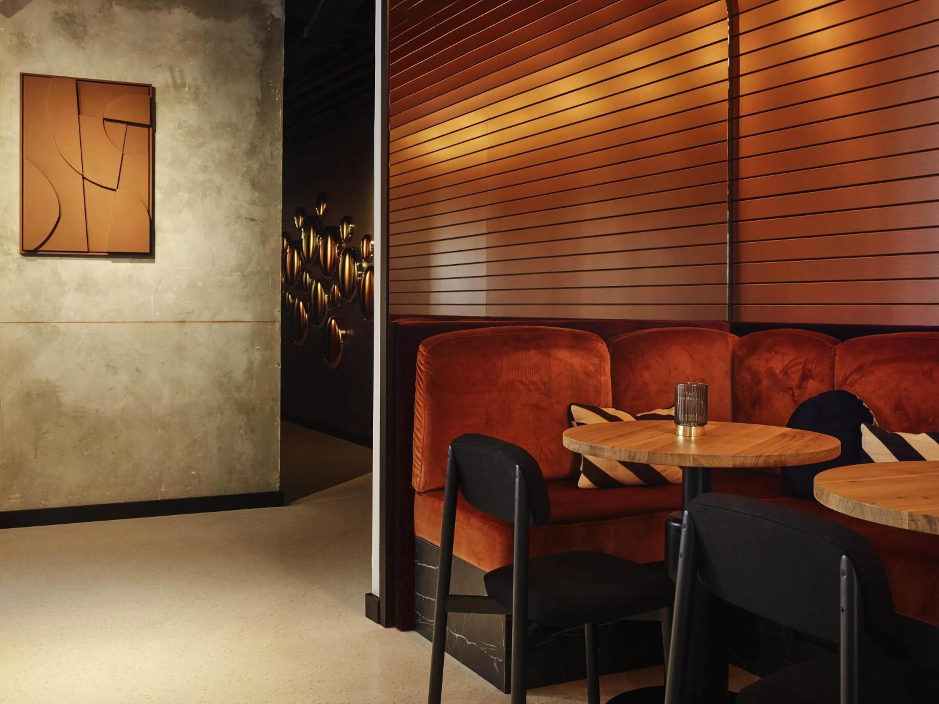 Lounge or bar in Tribe Paris Saint Ouen