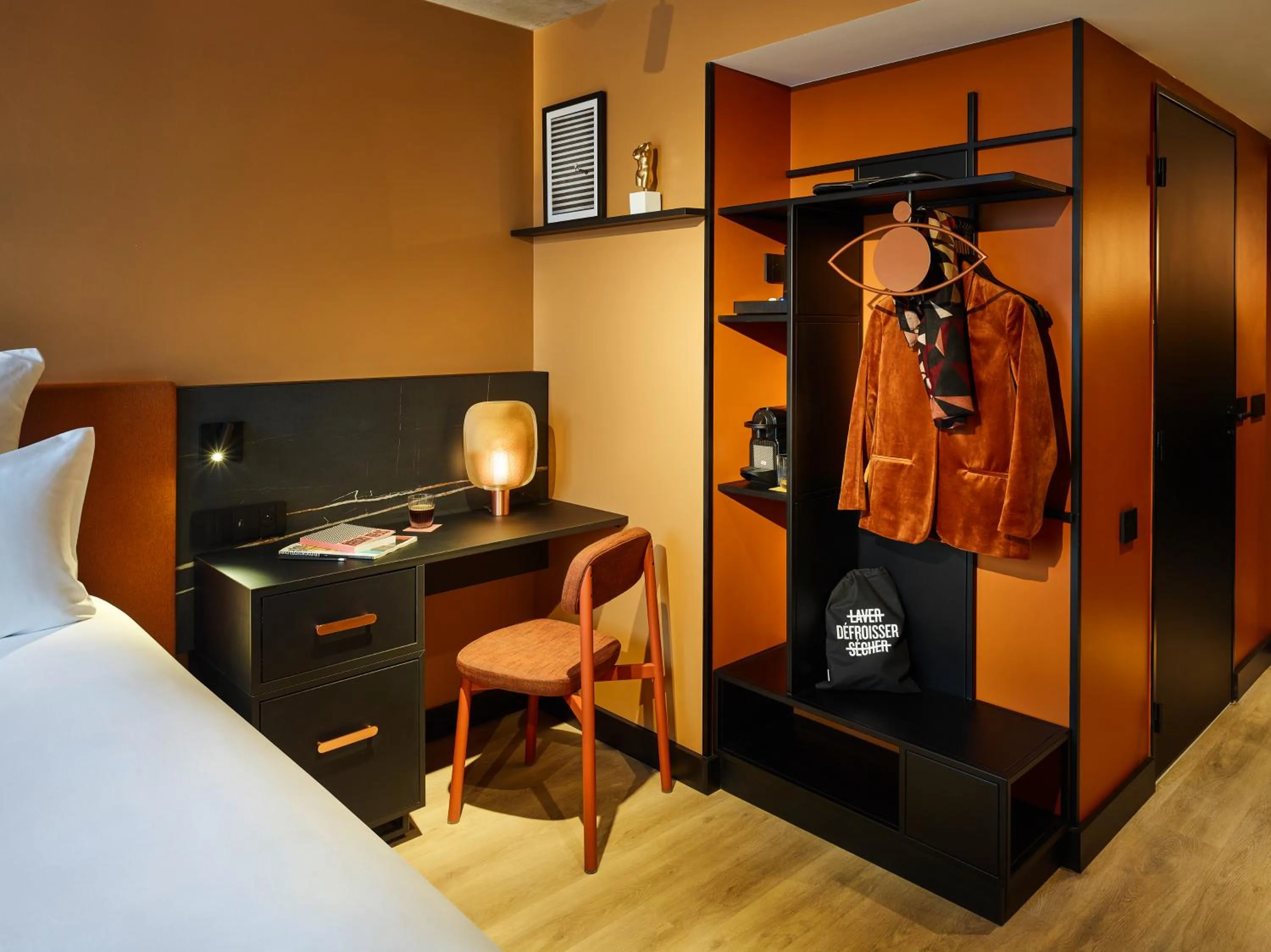 Bedroom, Bed in Tribe Paris Saint Ouen