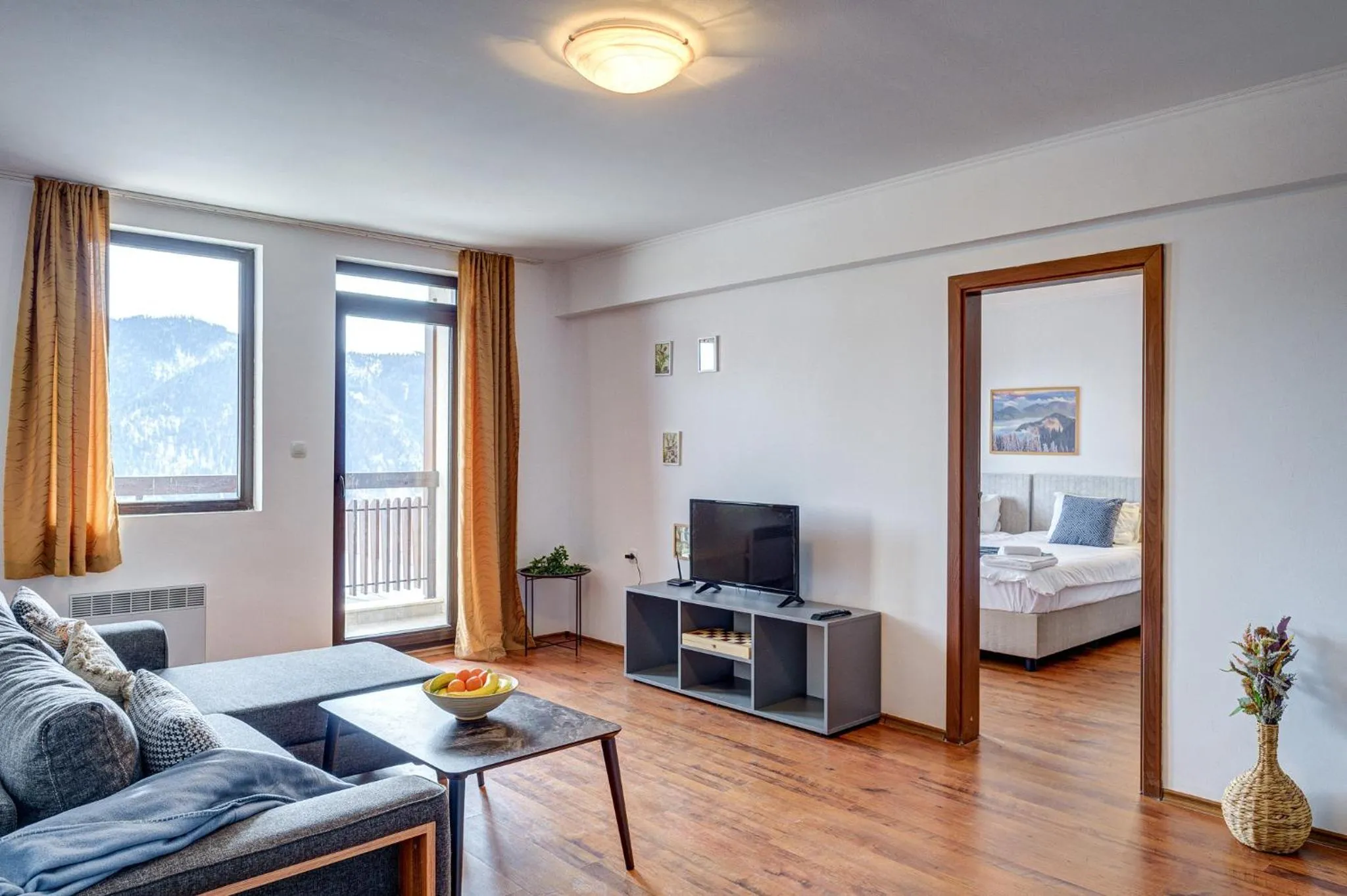 Bed in Complex Silver Hills