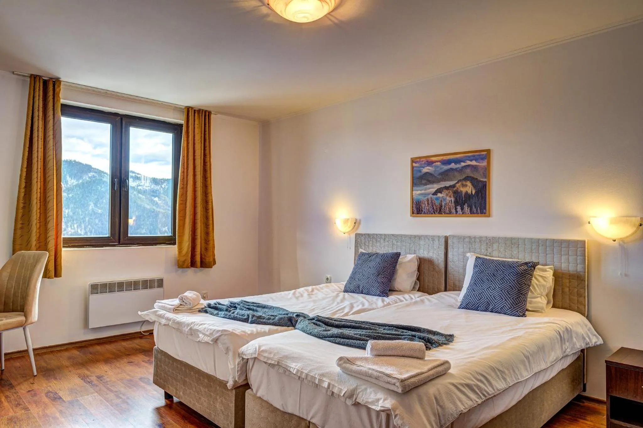 Bed in Complex Silver Hills