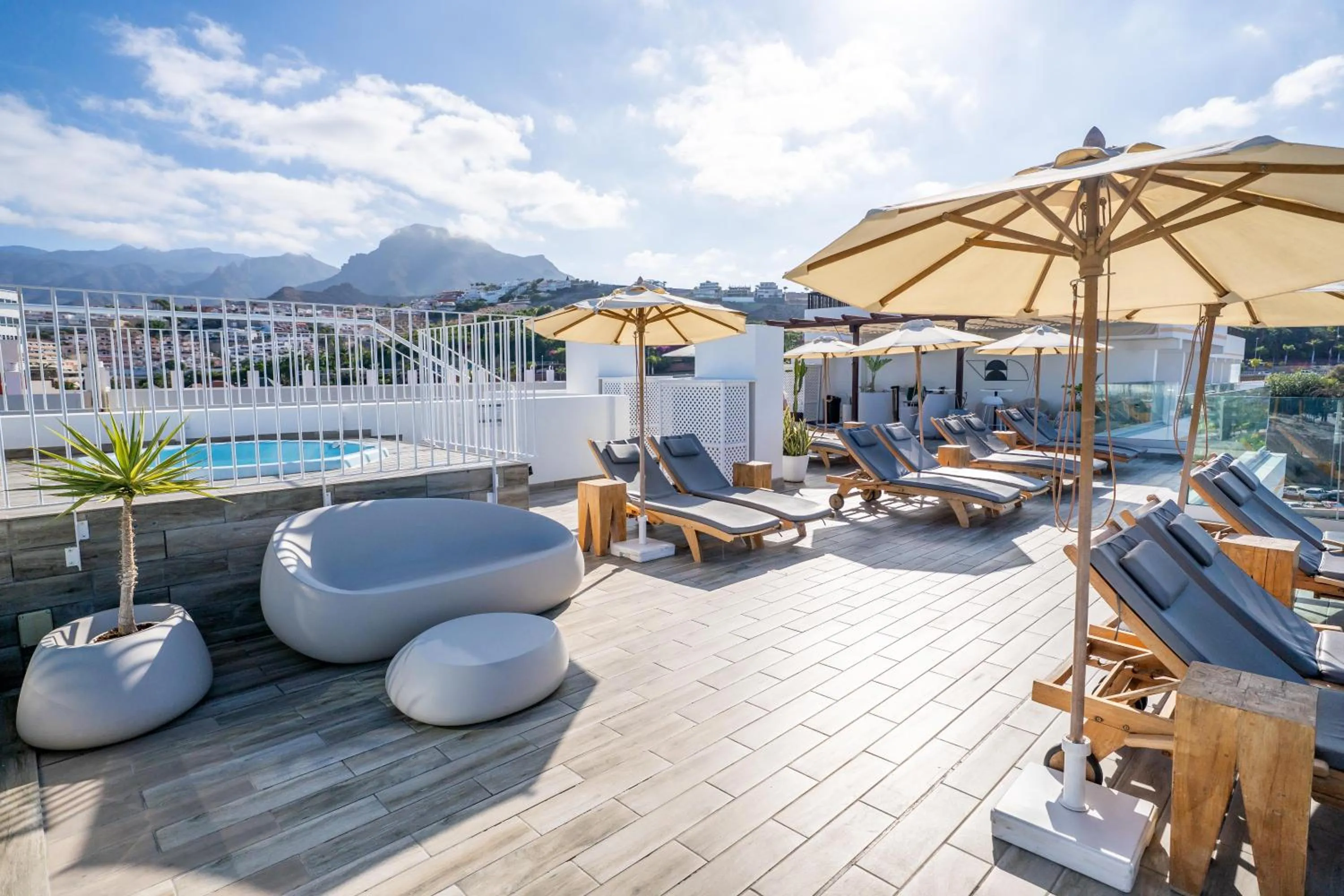 Balcony/Terrace in Coral Ocean View - Adults Only