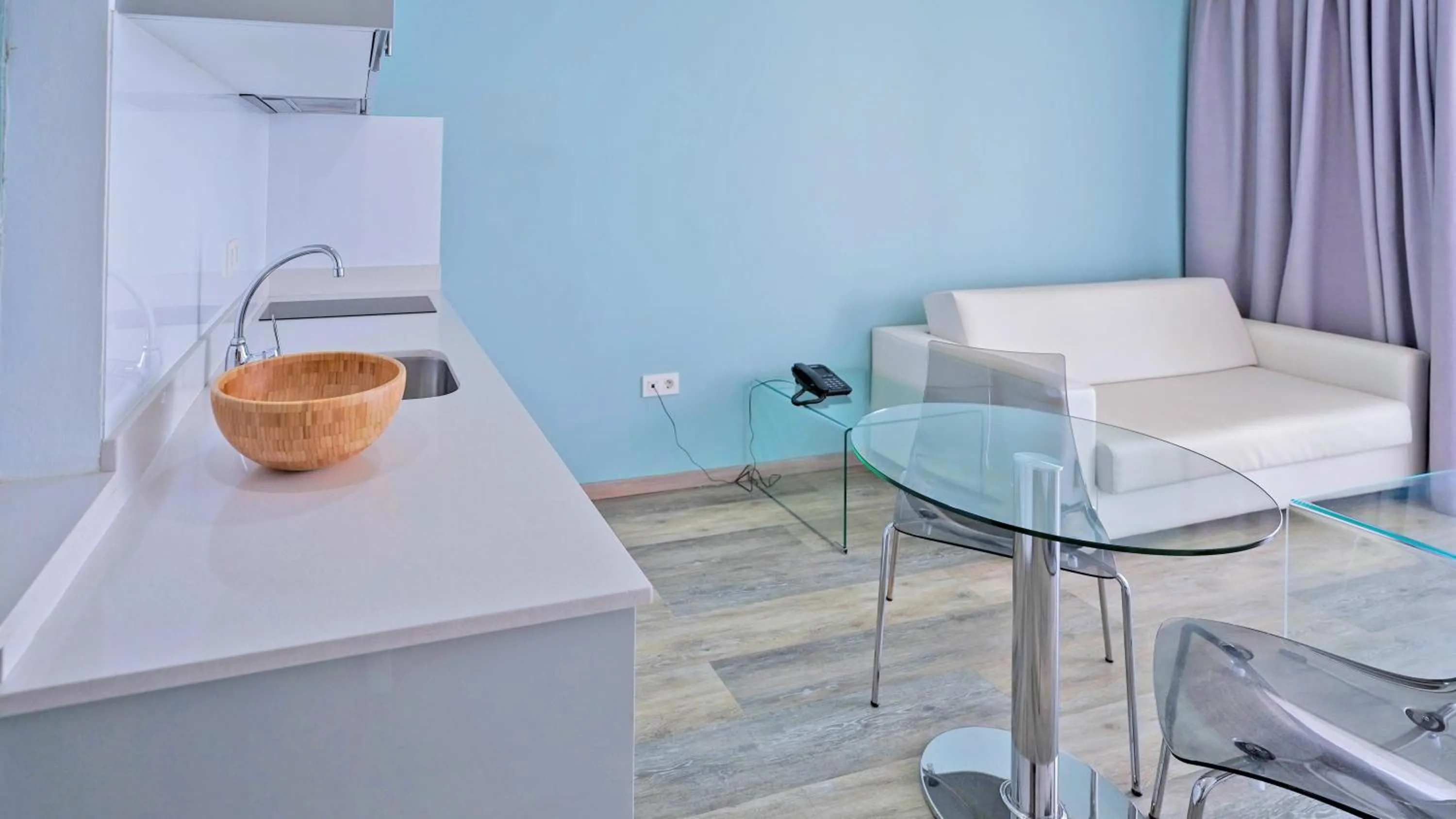 Photo of the whole room in Coral Ocean View - Adults Only