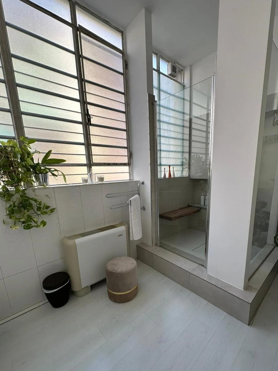 Shower in MY PLACE Suite Apartment - Milano Navigli