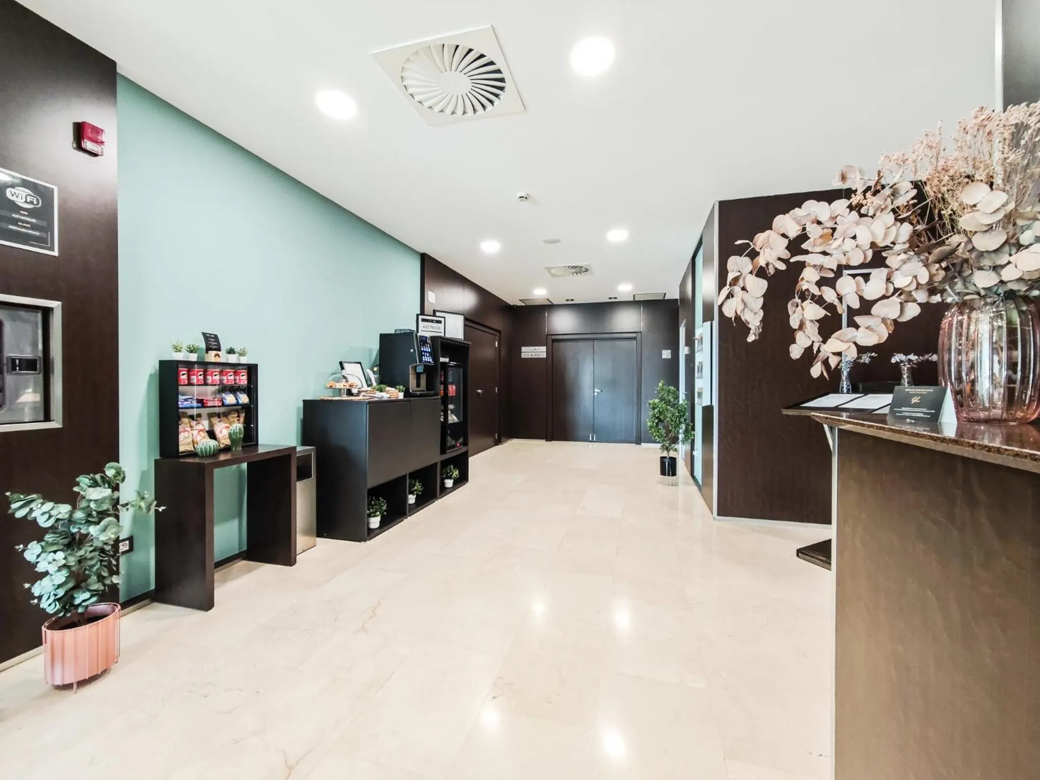 Lobby or reception in AZZ Pamplona Norte Hotel