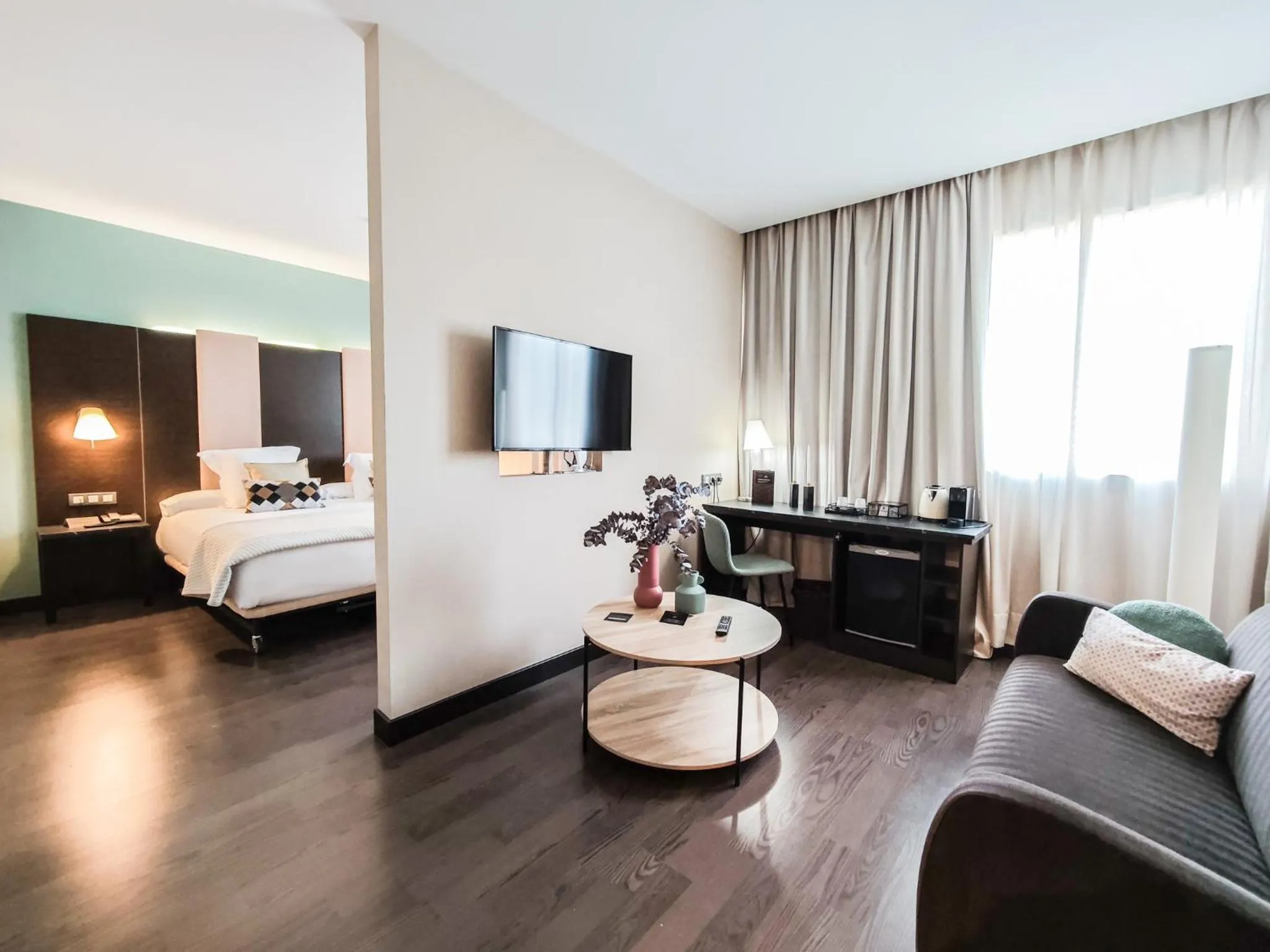 Photo of the whole room, Bed in AZZ Pamplona Norte Hotel